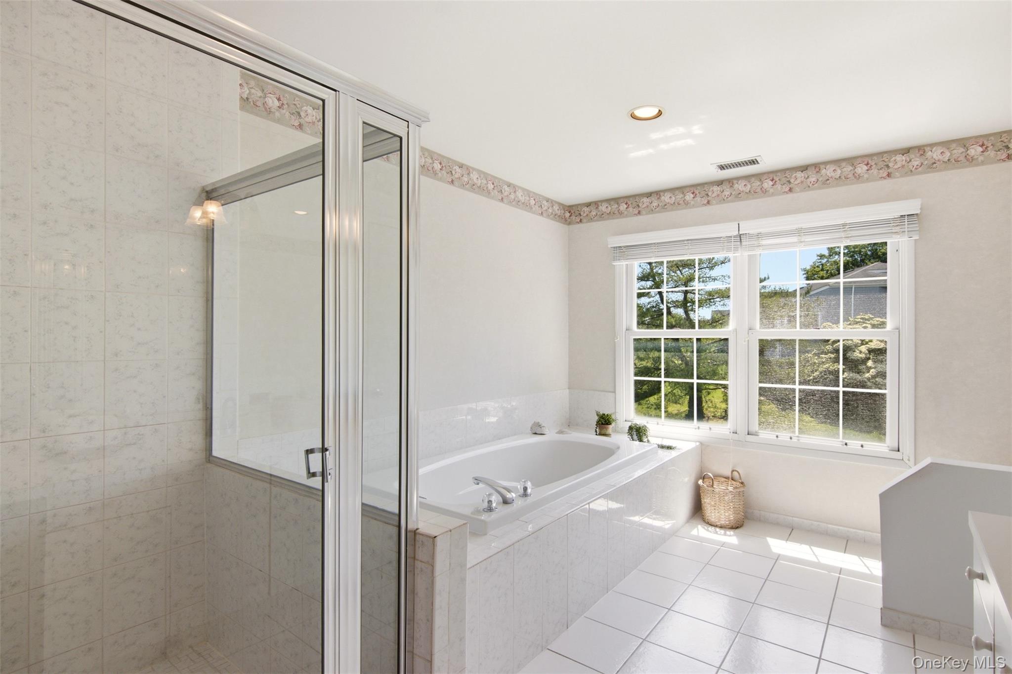43 Lakebridge Drive Property Photo 20