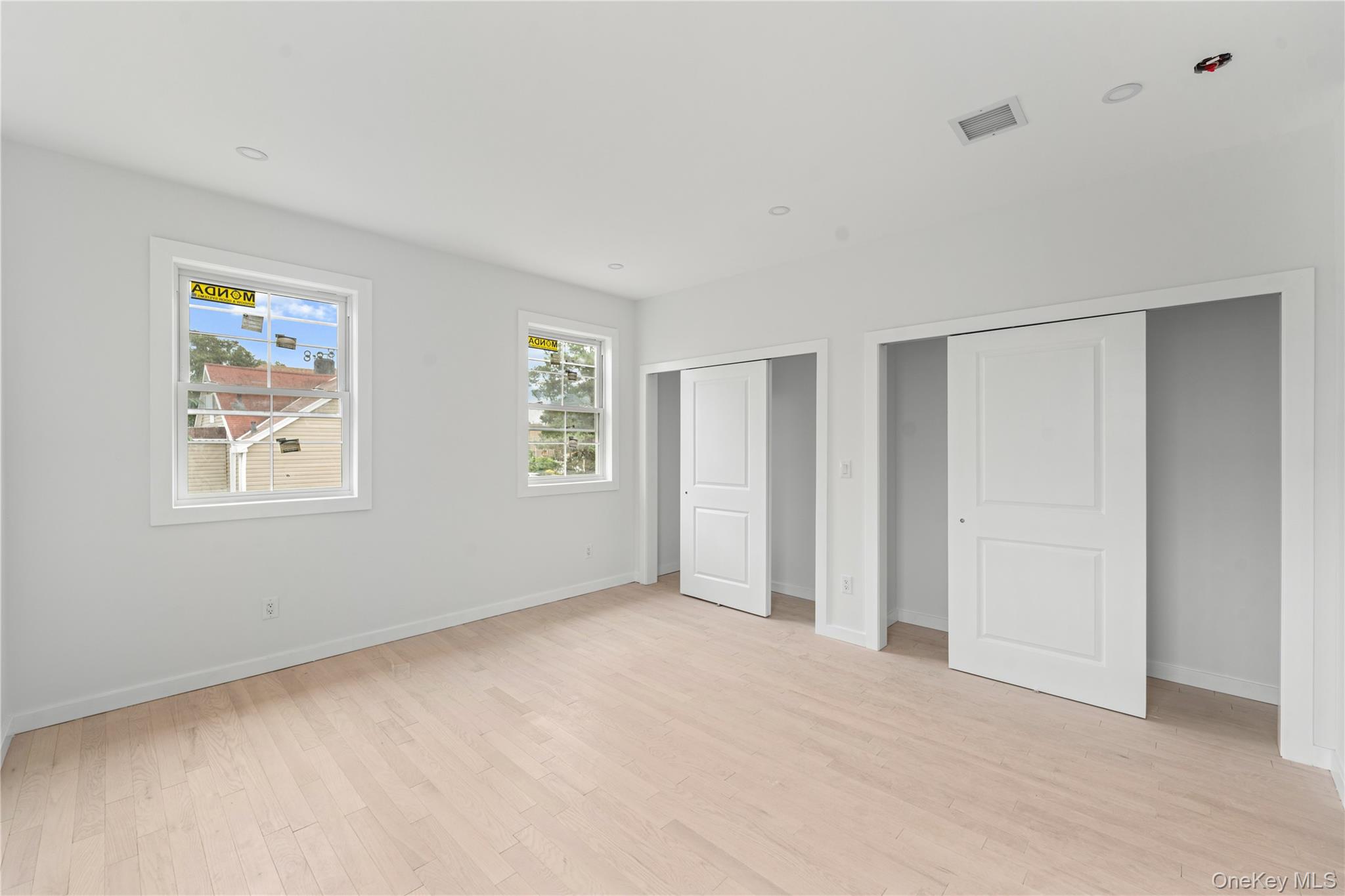 10315 217th Street Property Photo 5