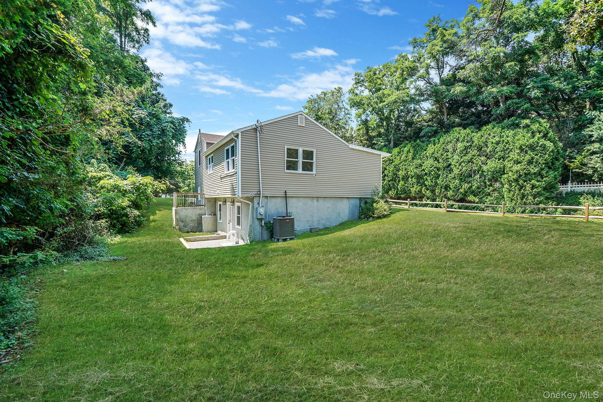 25 Cherry Lane Property Photo 32