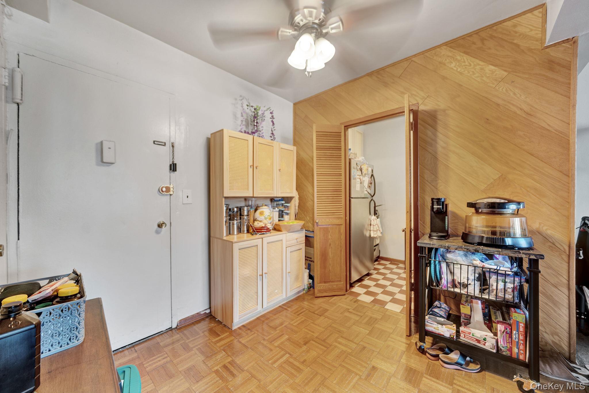333 Bronx River Road 712 Property Photo 8