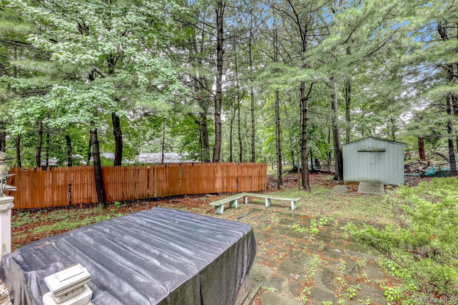 49 Halley Drive Property Photo 6