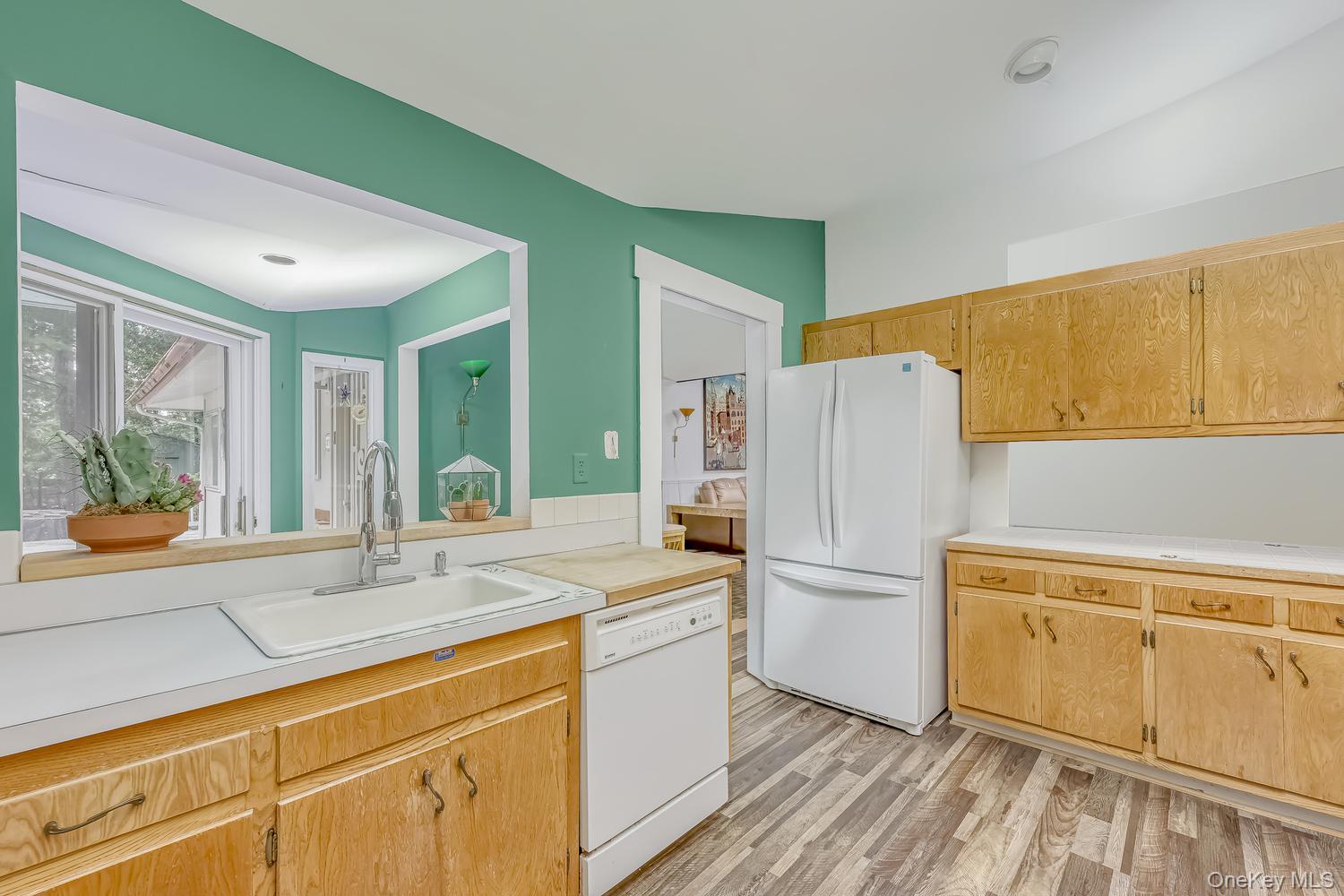 49 Halley Drive Property Photo 14