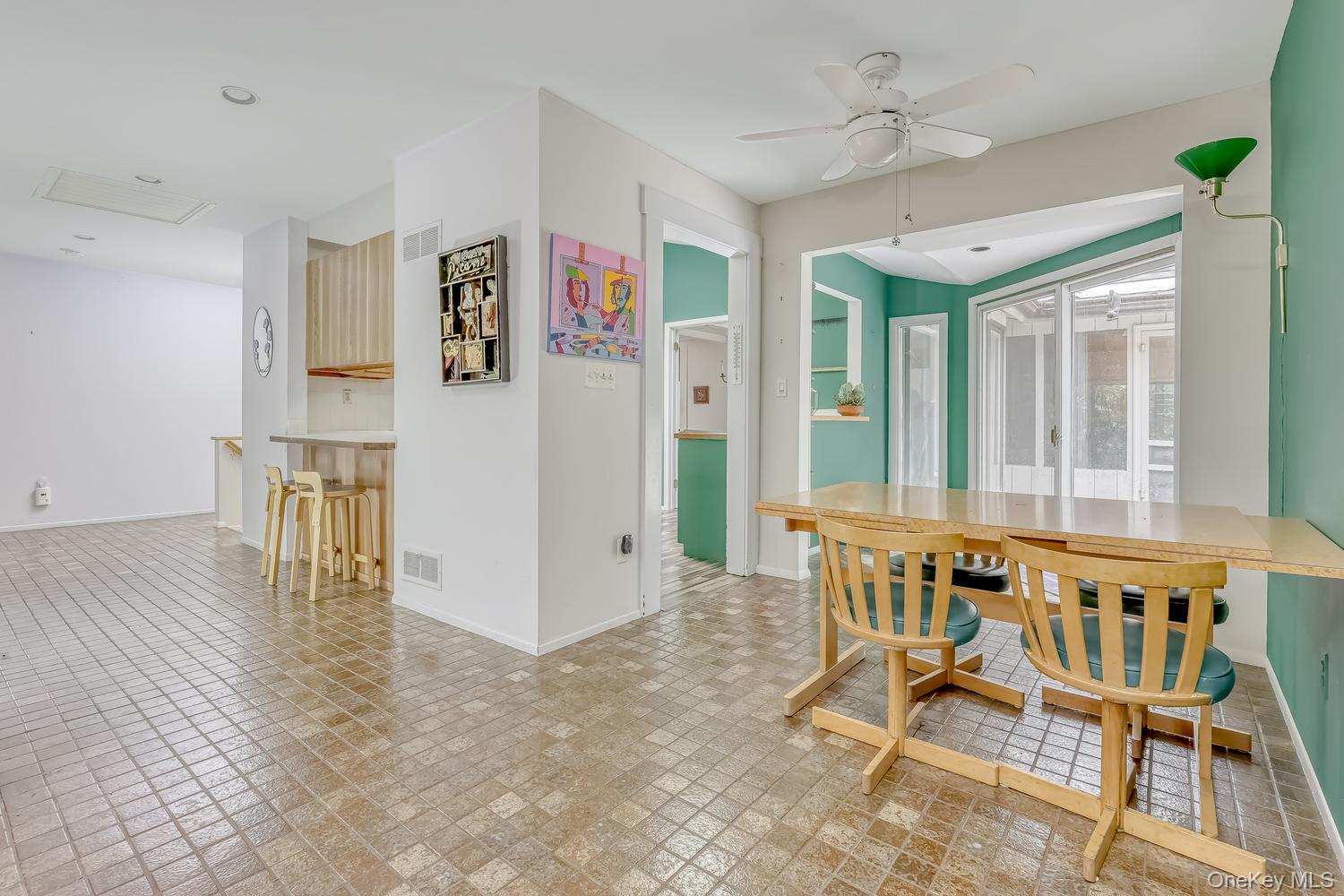 49 Halley Drive Property Photo 15