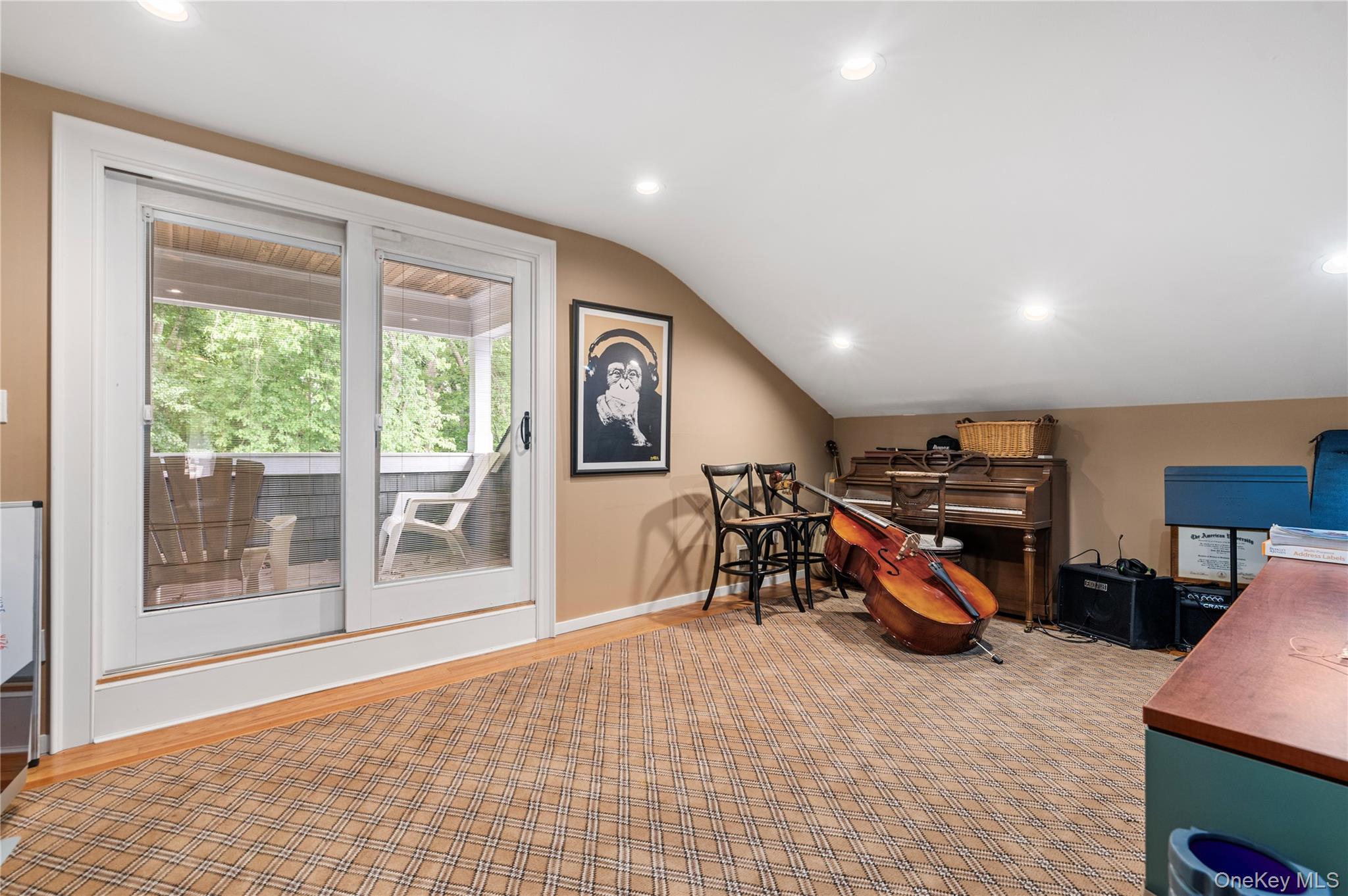 40 Coves Run Property Photo 29