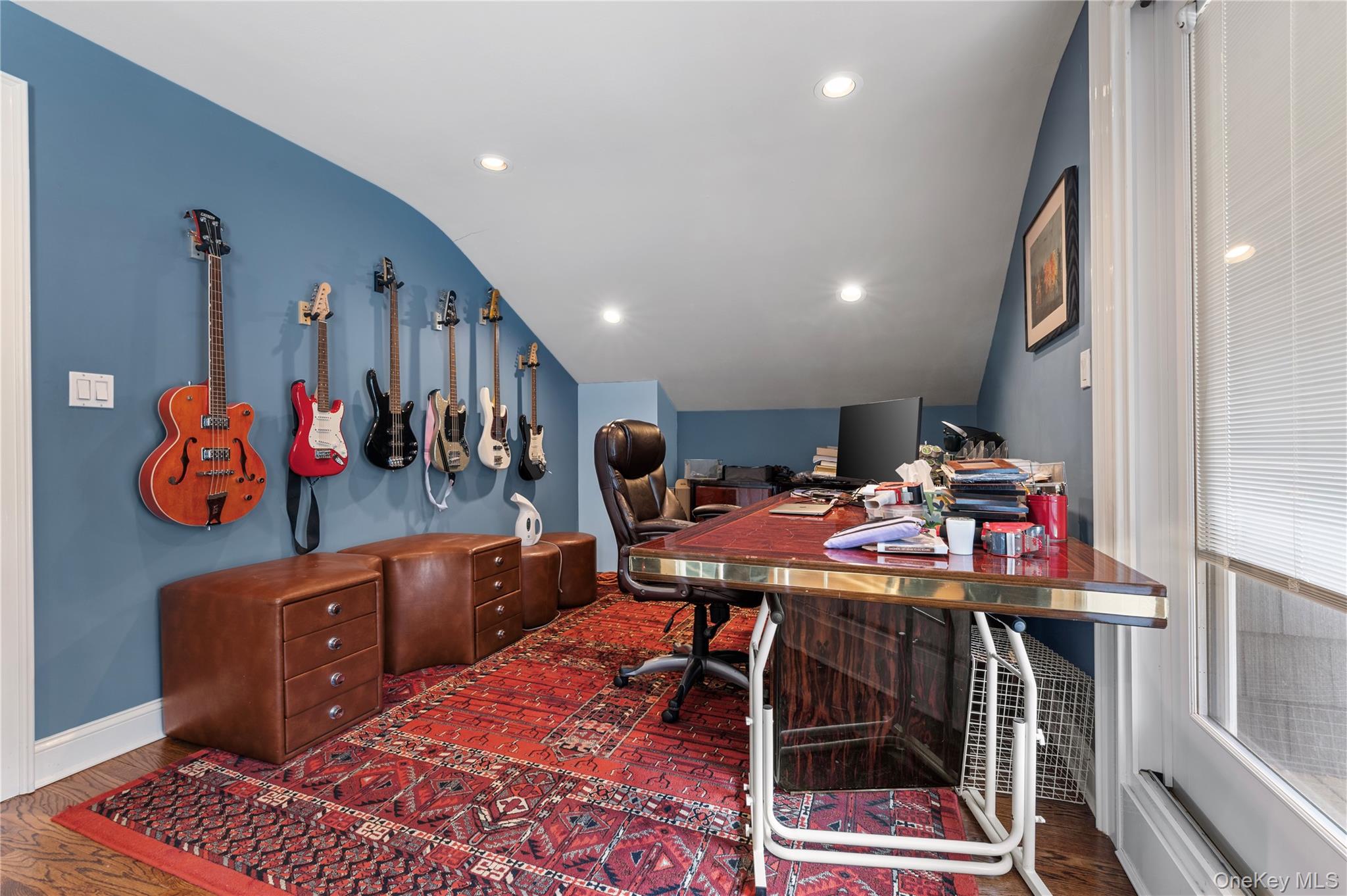 40 Coves Run Property Photo 32