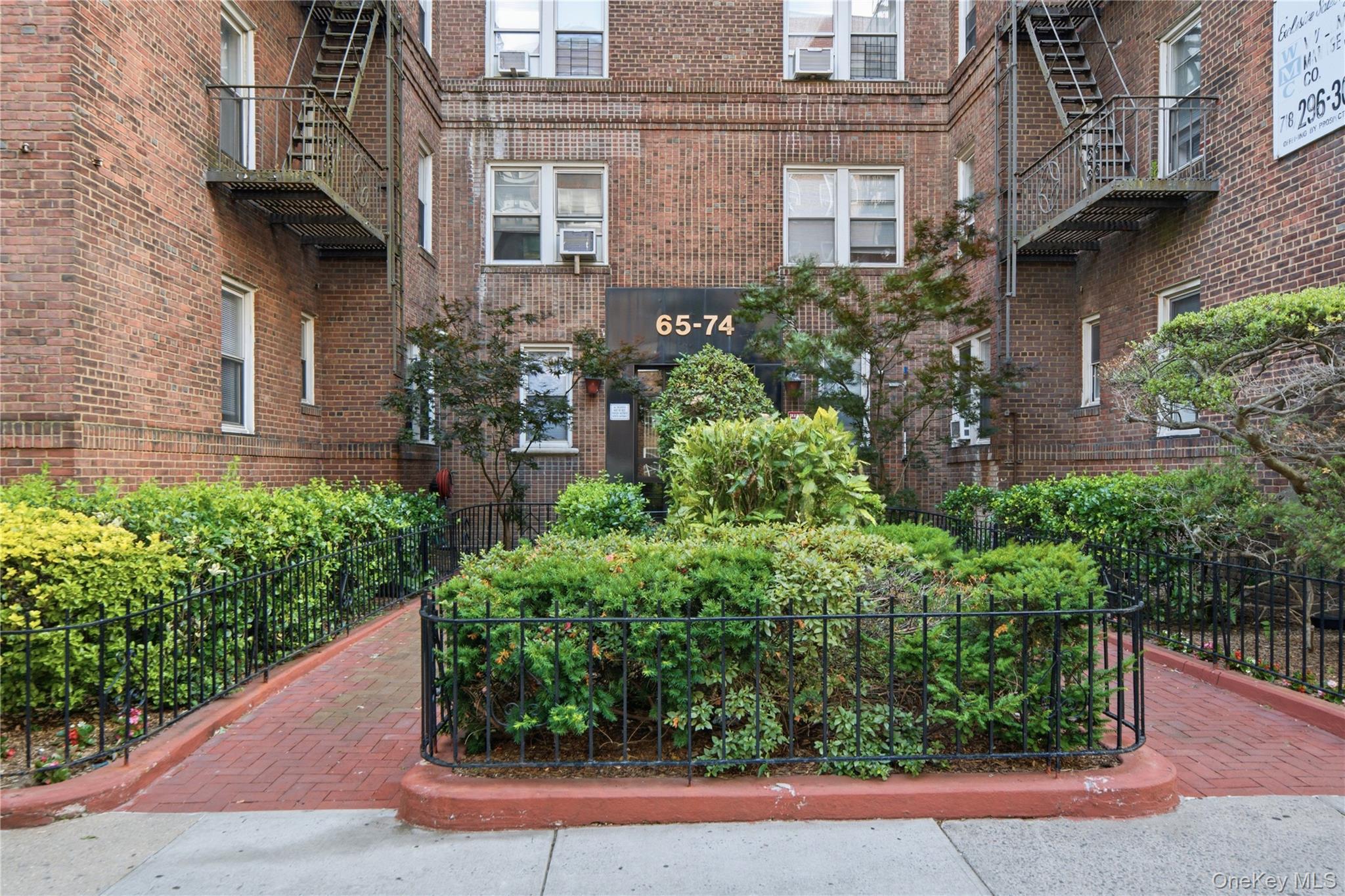 65-74 Saunders Street 3h Property Photo 2