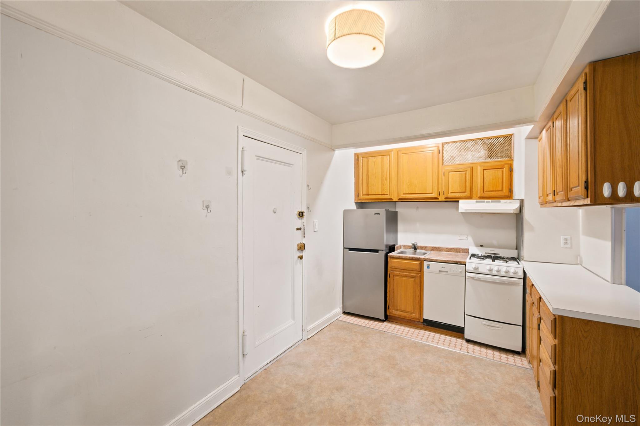 65-74 Saunders Street 3h Property Photo 5