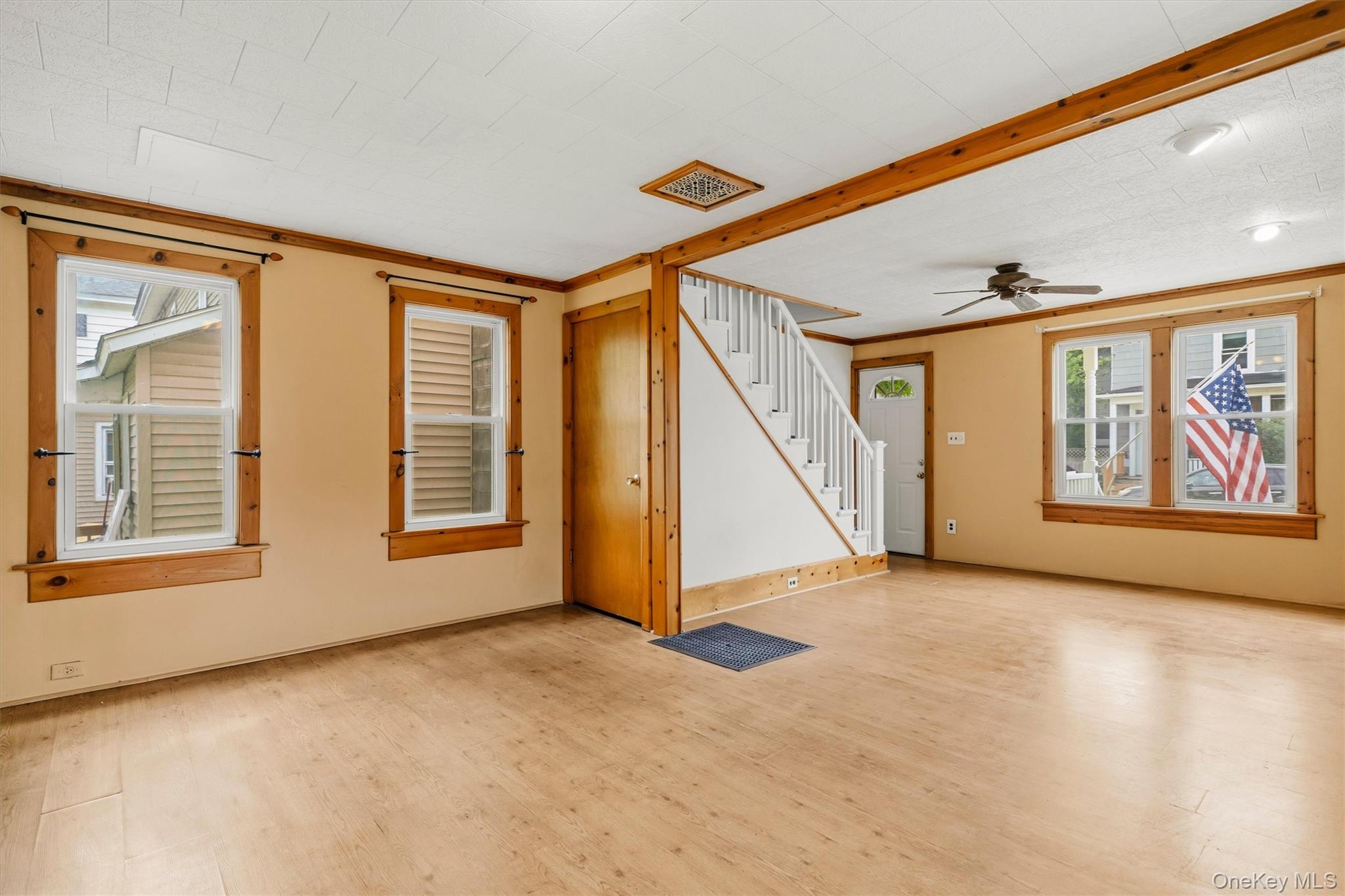15 Delaware Street Property Photo 7