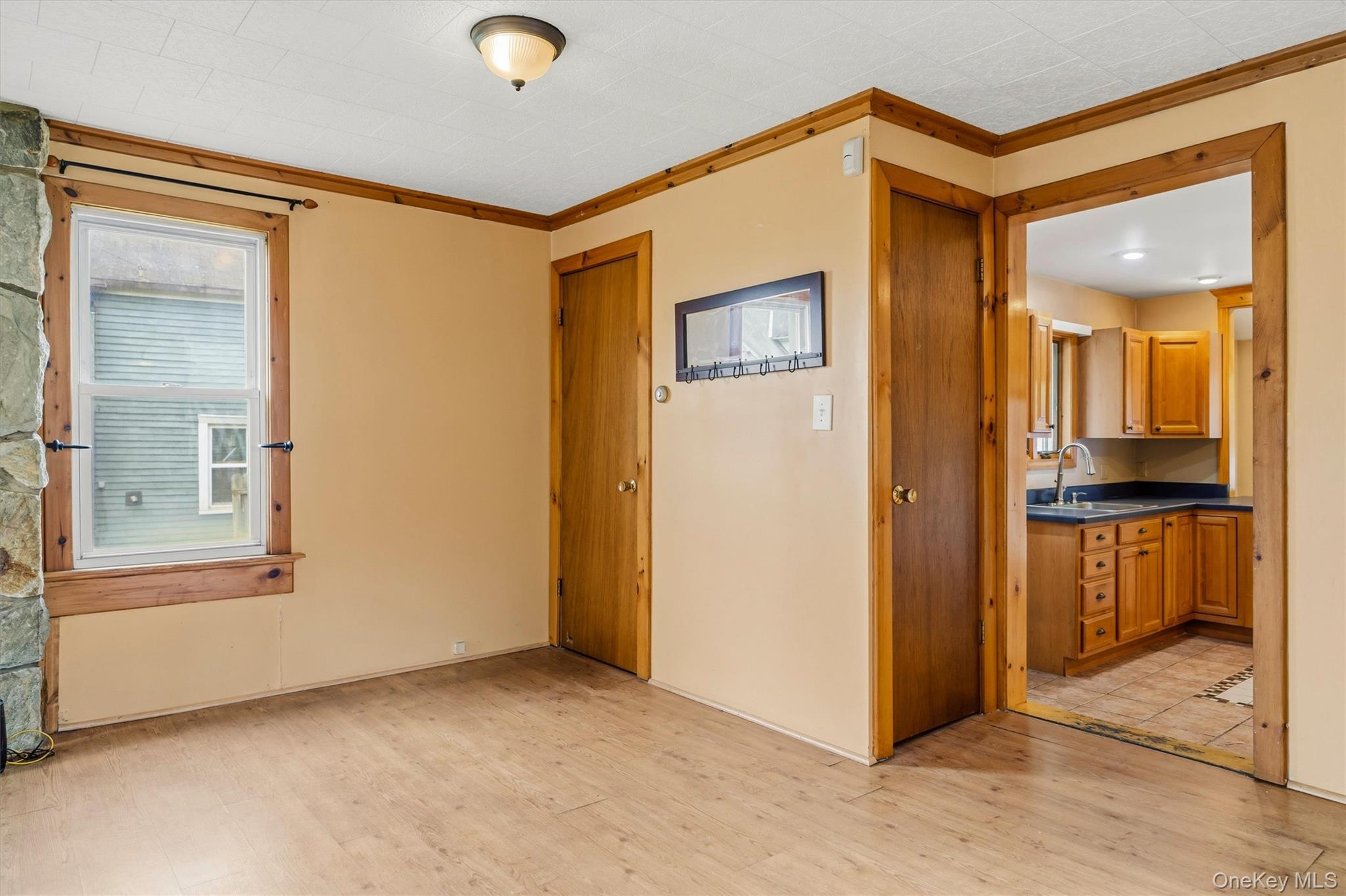 15 Delaware Street Property Photo 9