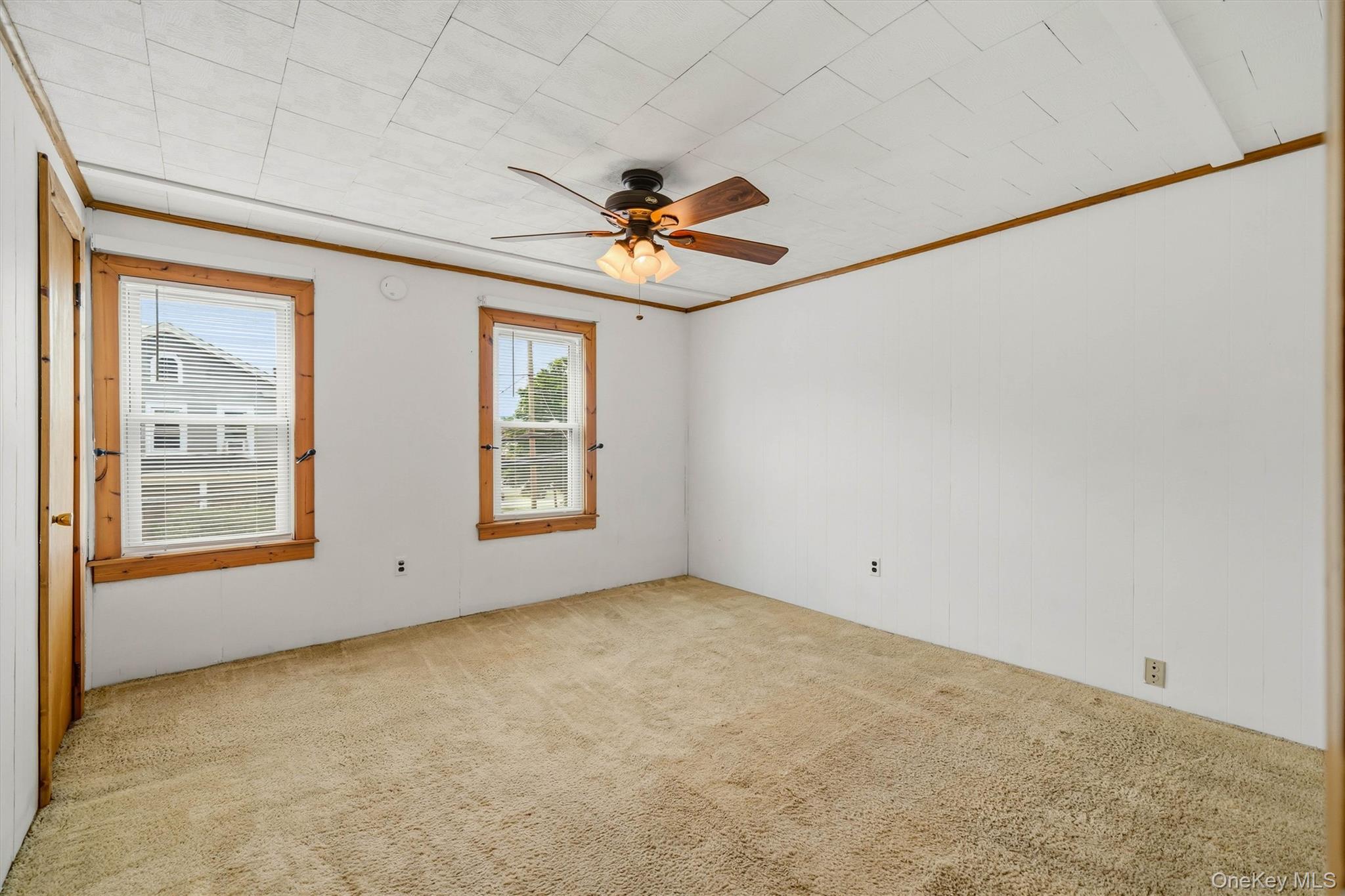15 Delaware Street Property Photo 16