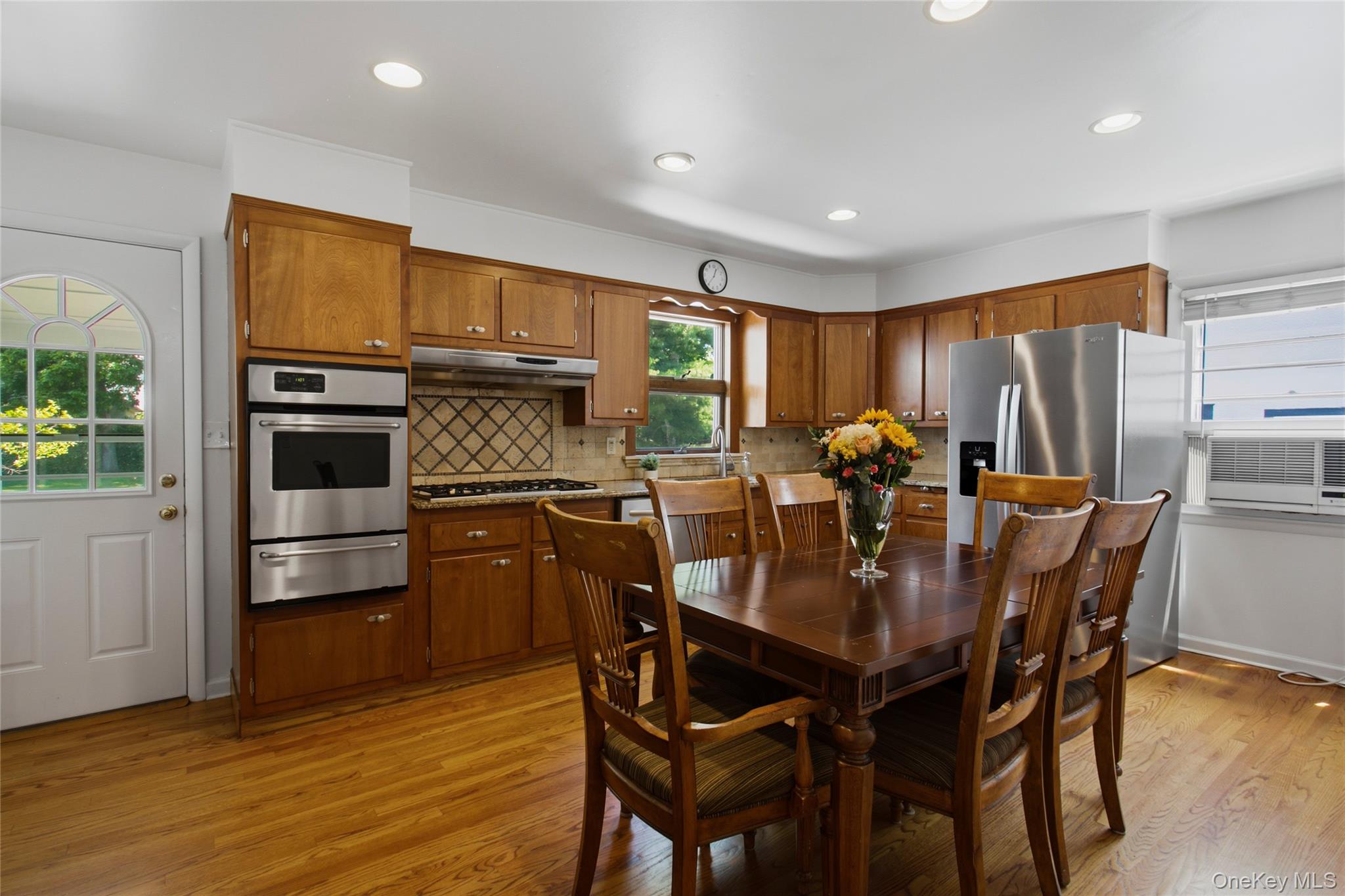 419 Beach Avenue Property Photo 8
