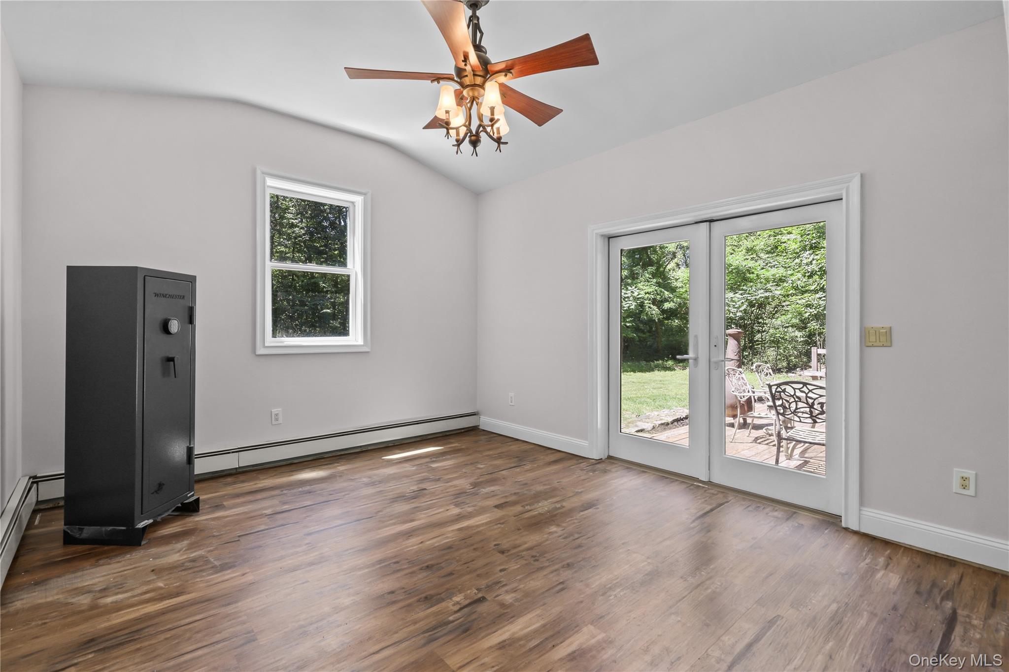 176 Tibet Drive Property Photo 14