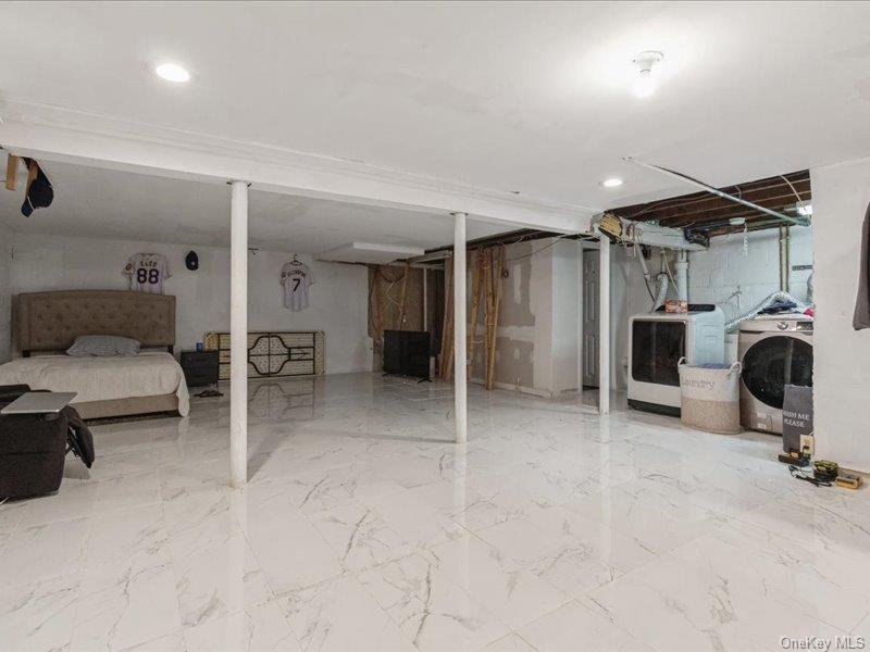 167 Lakeview Avenue Property Photo 14