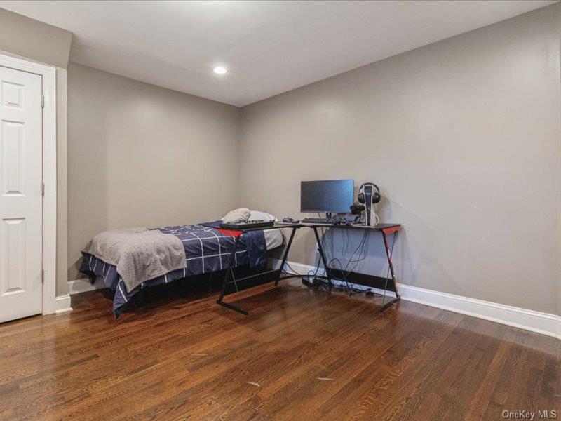 167 Lakeview Avenue Property Photo 20