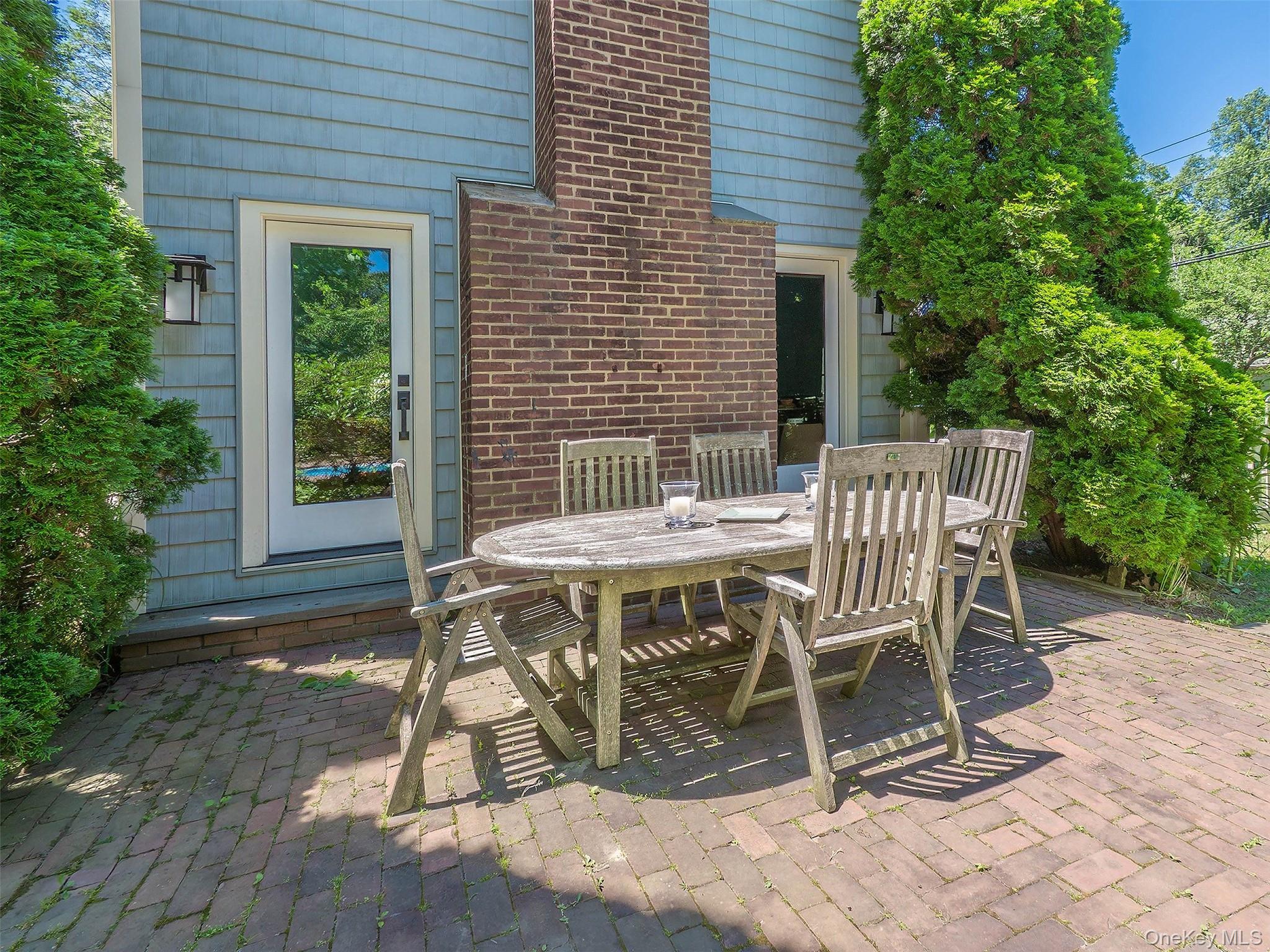 73 Lafayette Avenue Property Photo 39