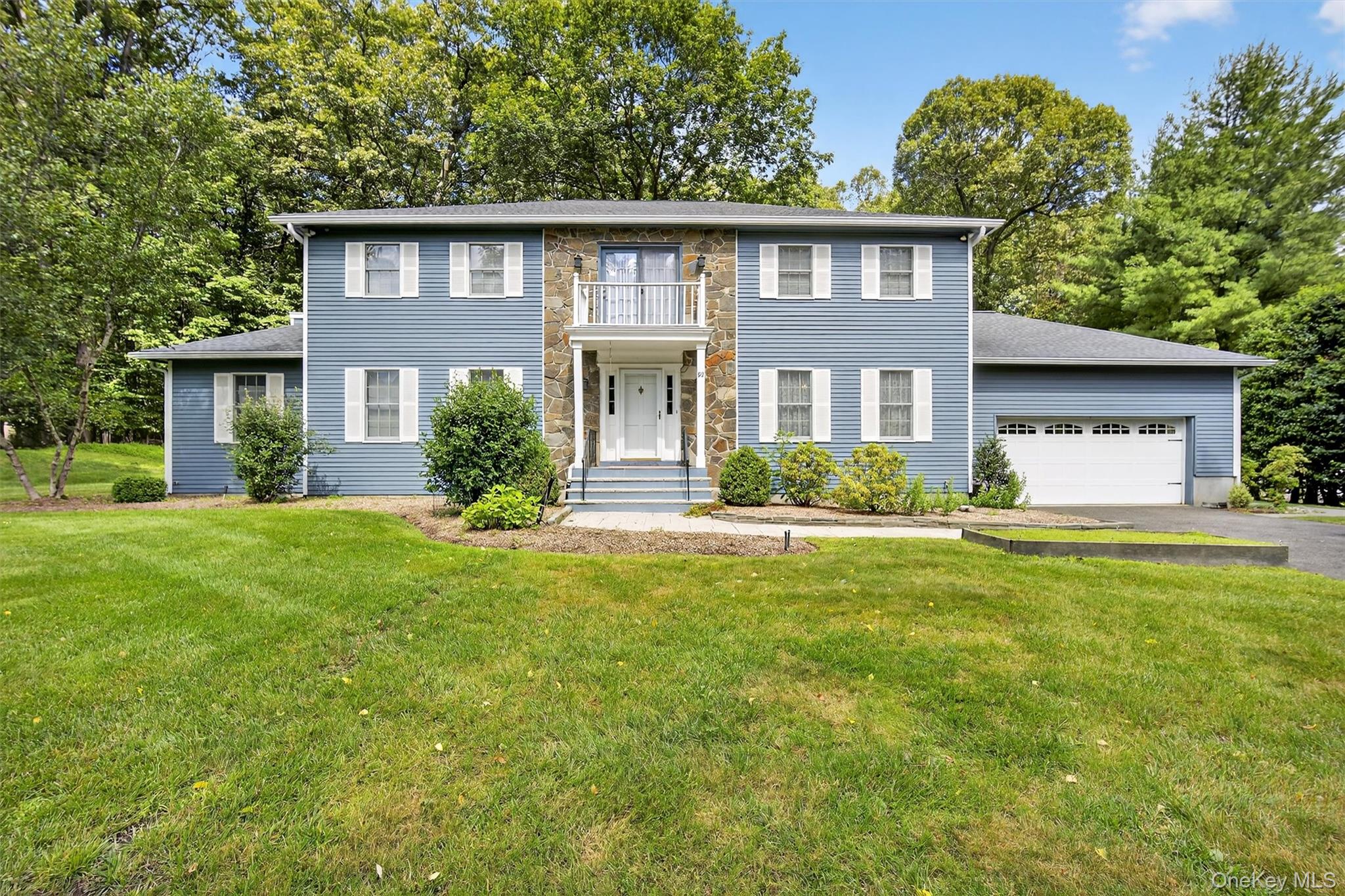 92 Brook Hollow Drive Property Photo 1