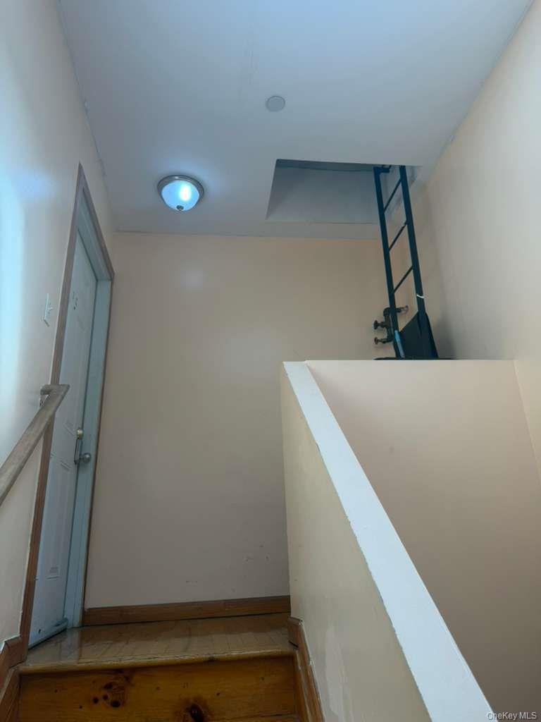678 Rutland Road Property Photo 6