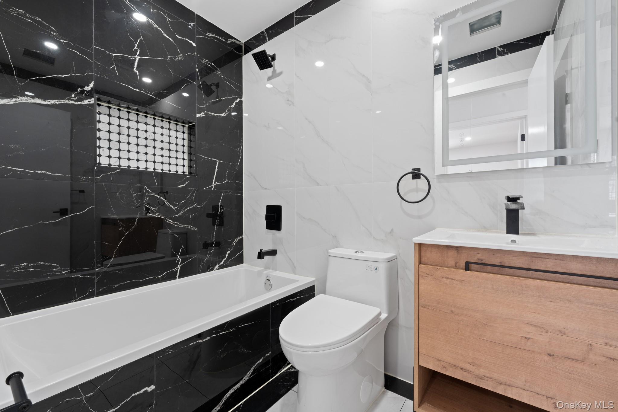 11126 177th Street Property Photo 5