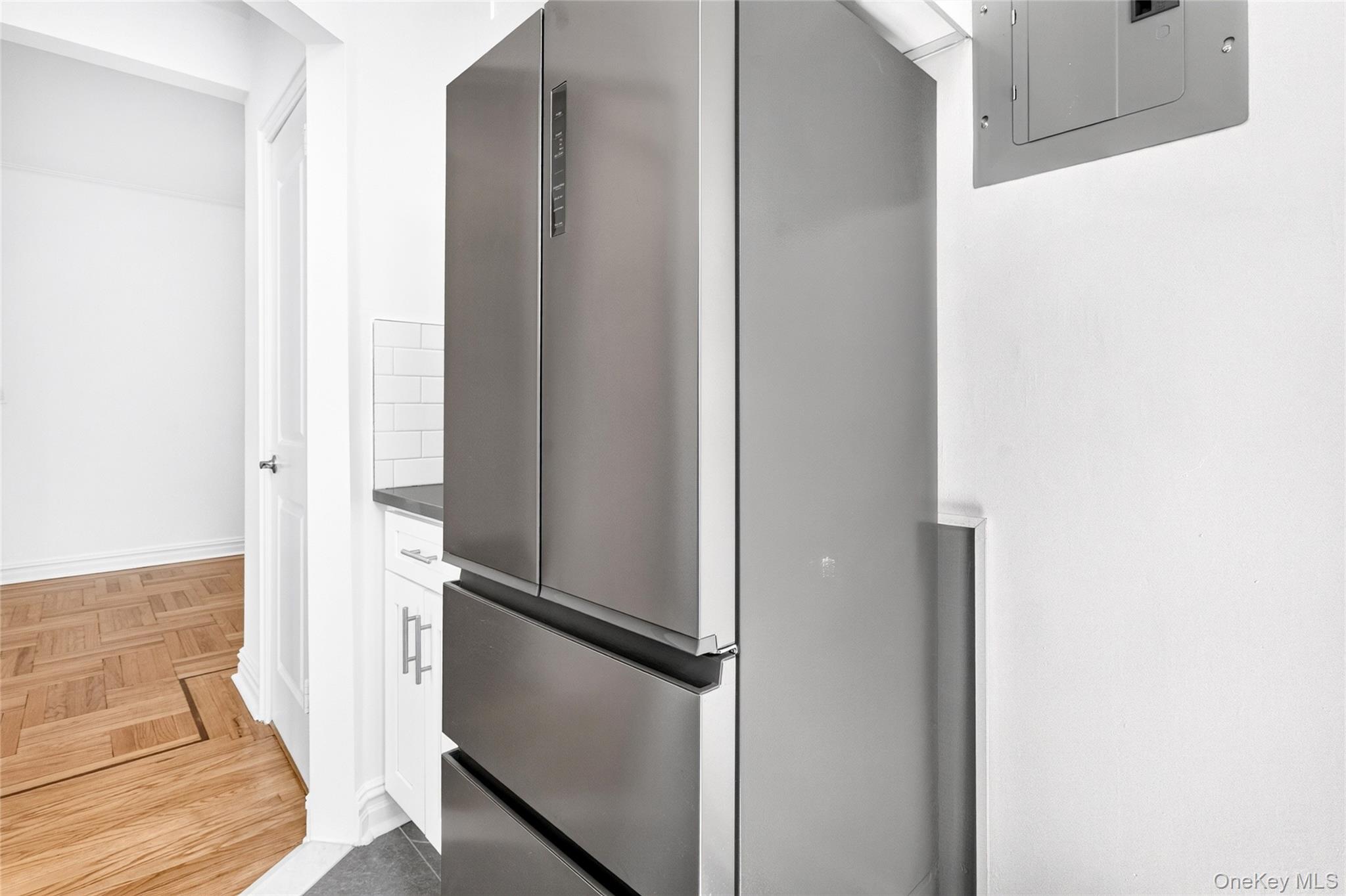 601 Pelham Parkway 618 Property Photo 36