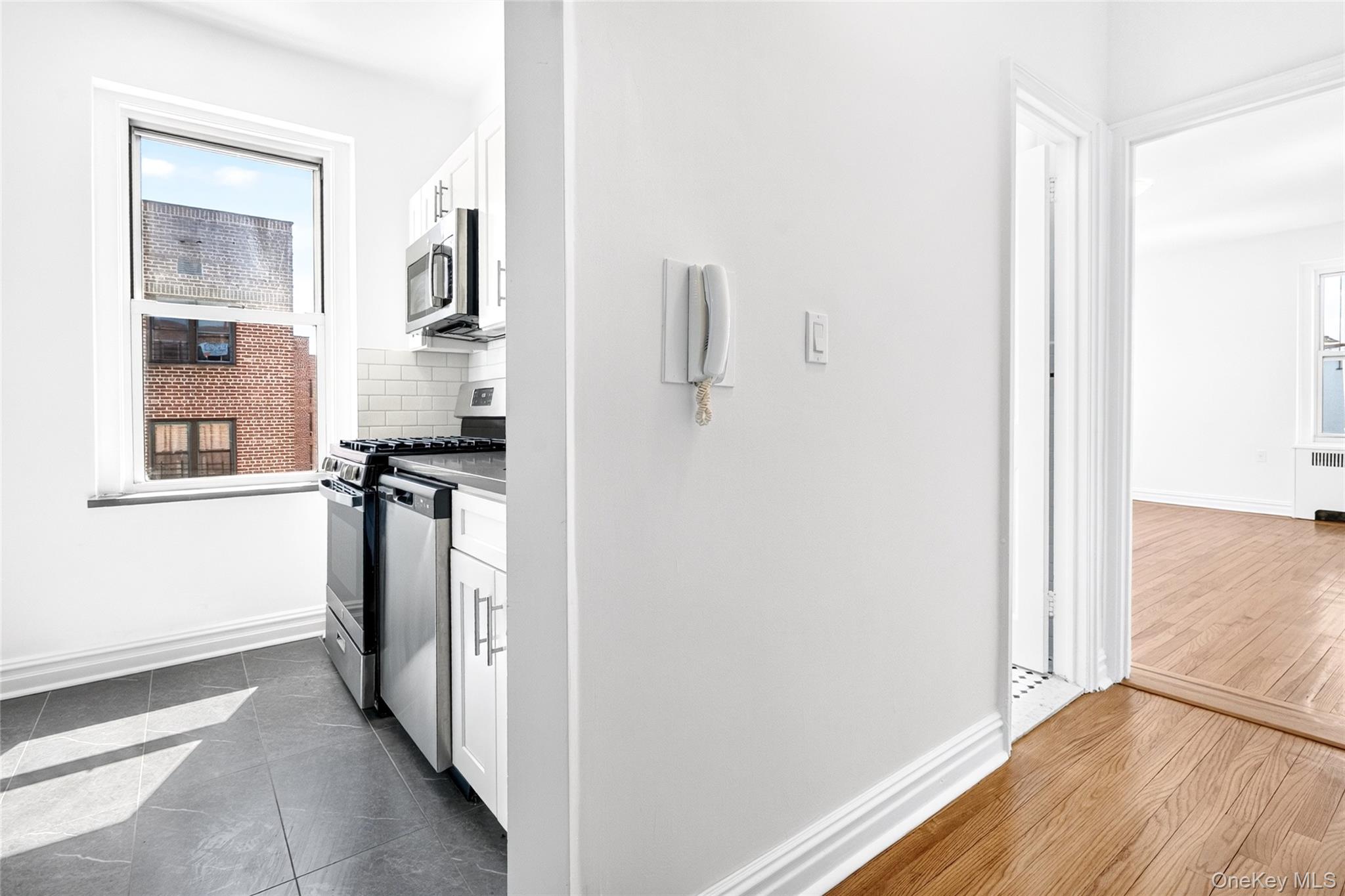 601 Pelham Parkway 618 Property Photo 41