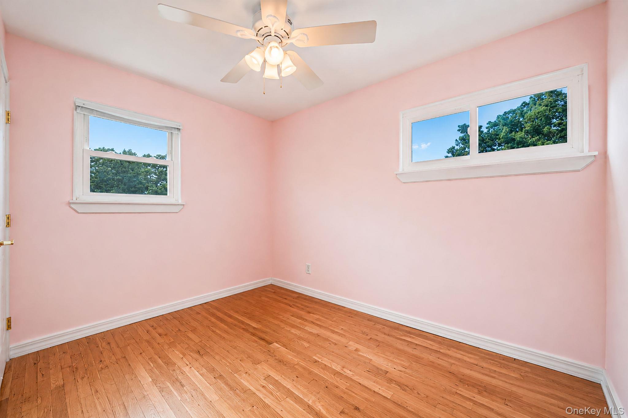 71 Colony Road Property Photo 18