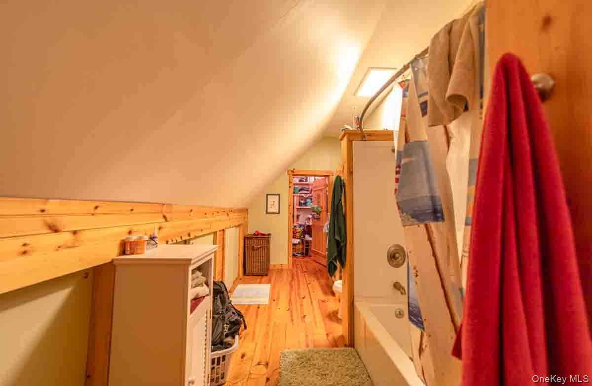 150 Thompsonville Road 20 Property Photo 21