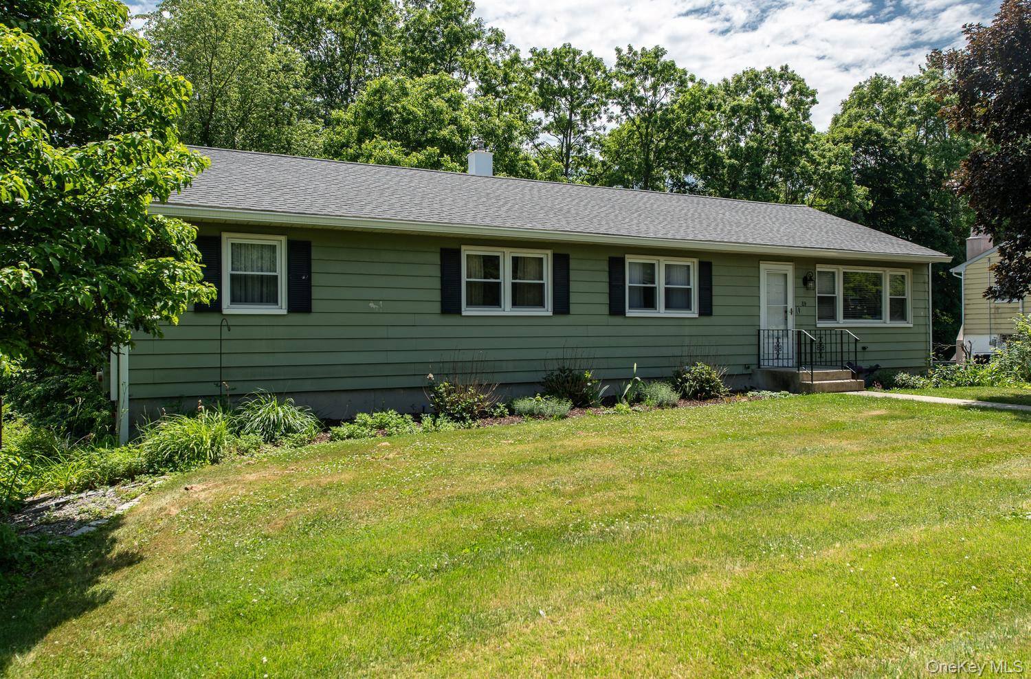 89 Ardmore Drive Property Photo 1