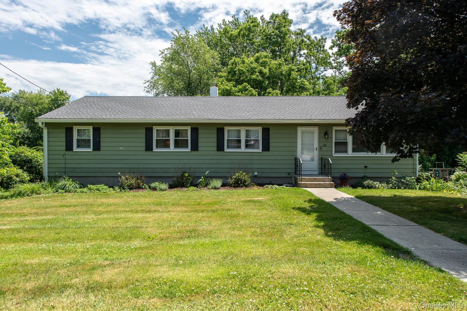 89 Ardmore Drive Property Photo 2