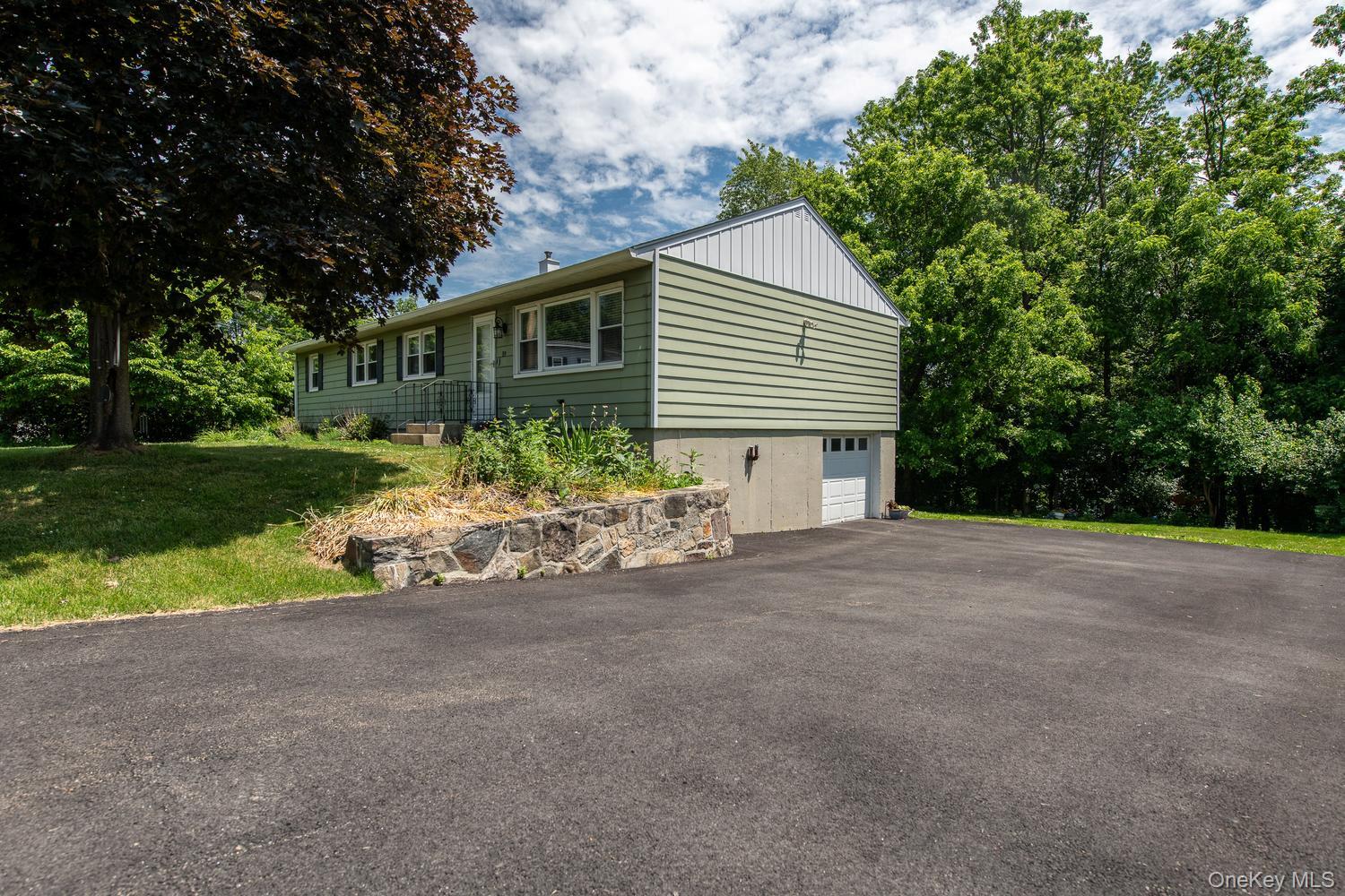 89 Ardmore Drive Property Photo 27