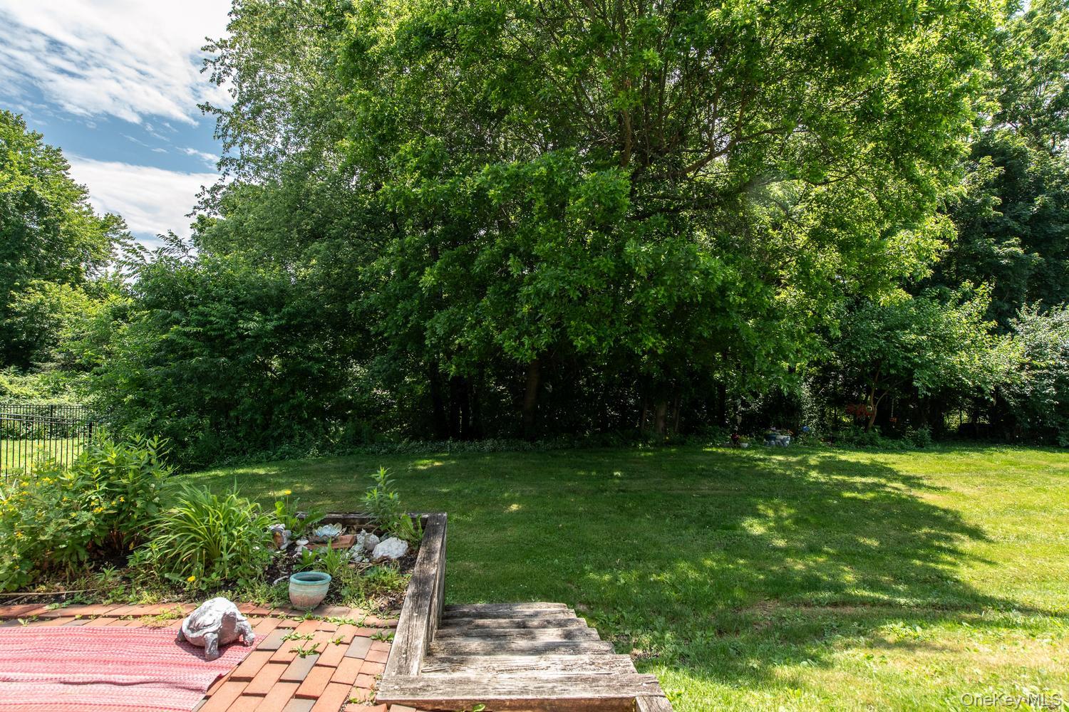 89 Ardmore Drive Property Photo 34