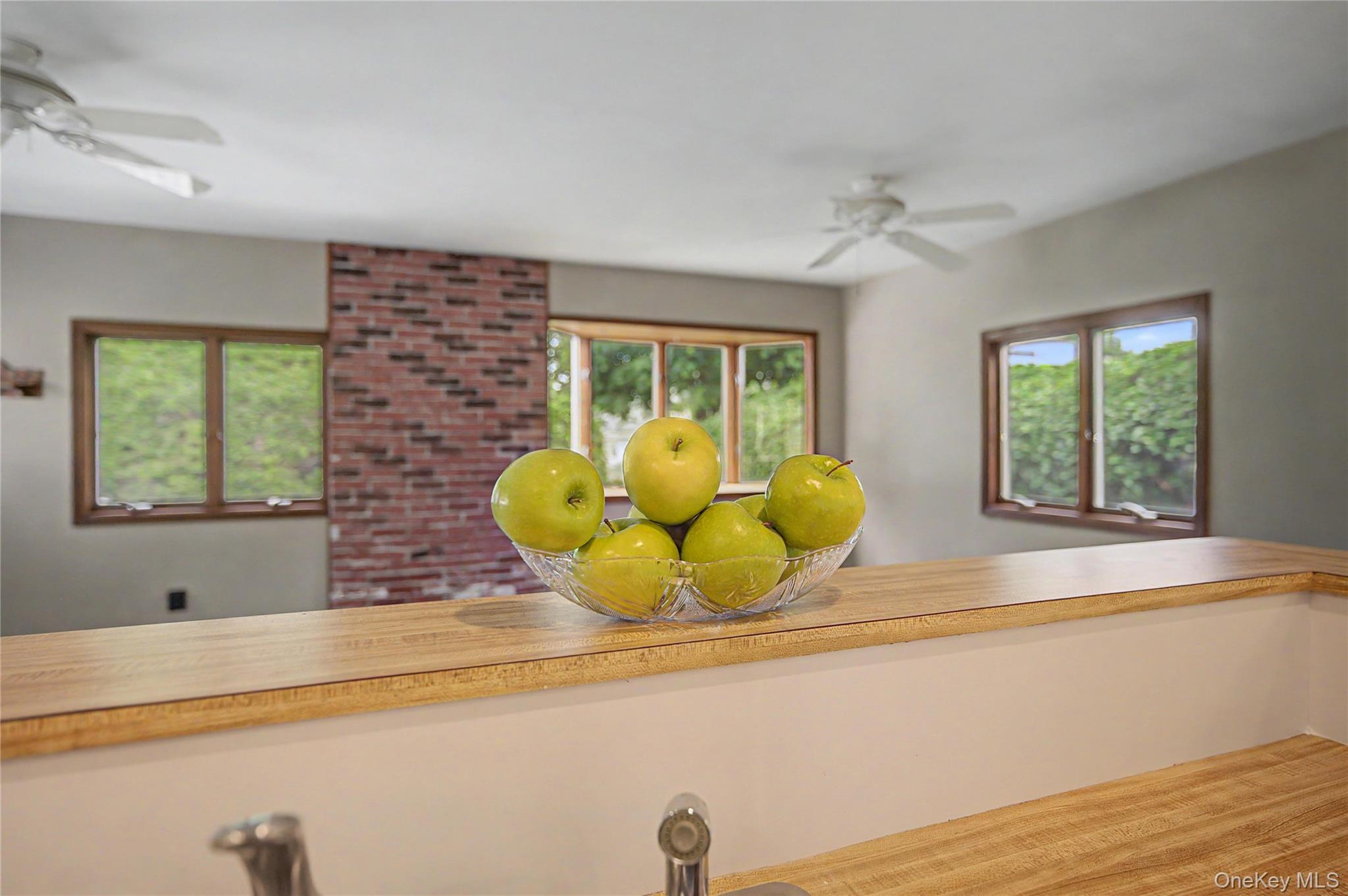 1753 Maurice Avenue Property Photo 9