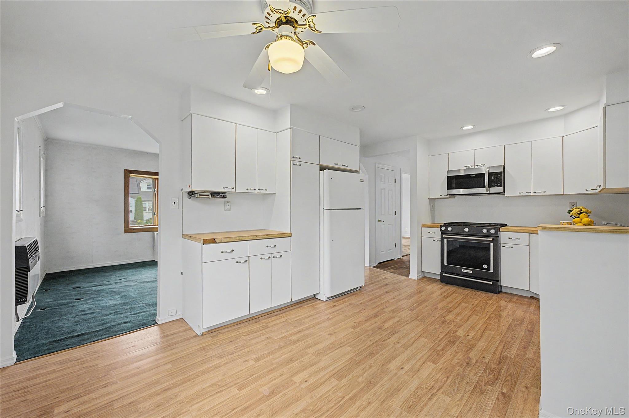1753 Maurice Avenue Property Photo 10