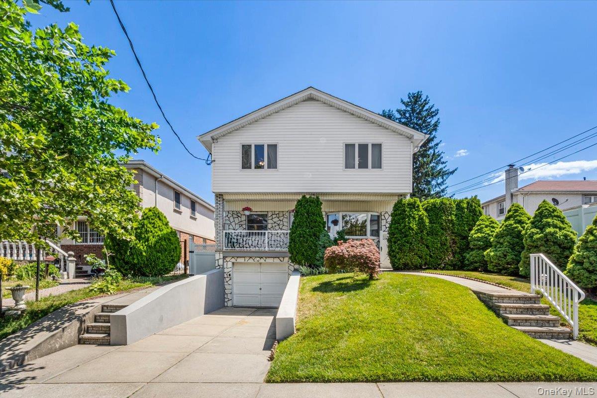 6461 230th Street Property Photo 1