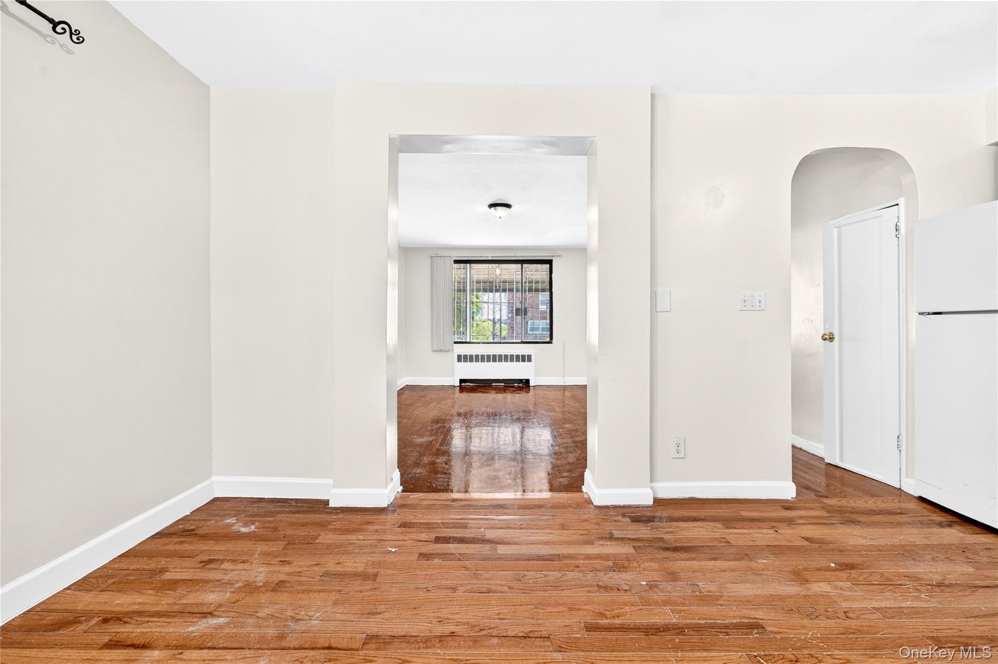 3885 Paulding Avenue Property Photo 24