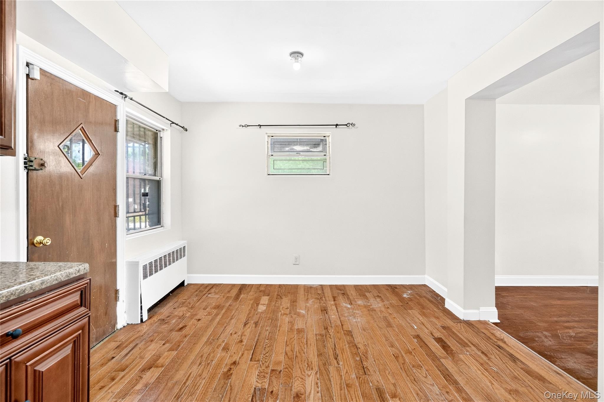 3885 Paulding Avenue Property Photo 25