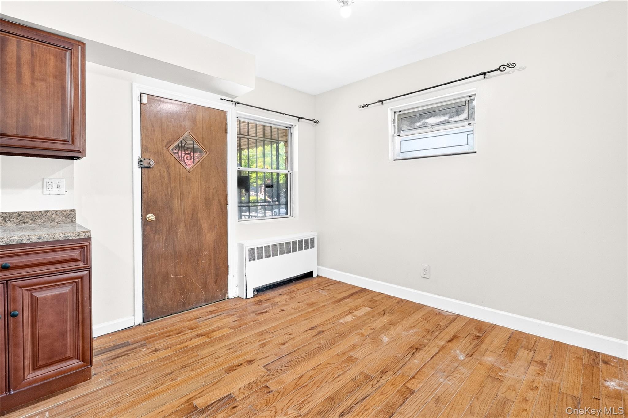 3885 Paulding Avenue Property Photo 26