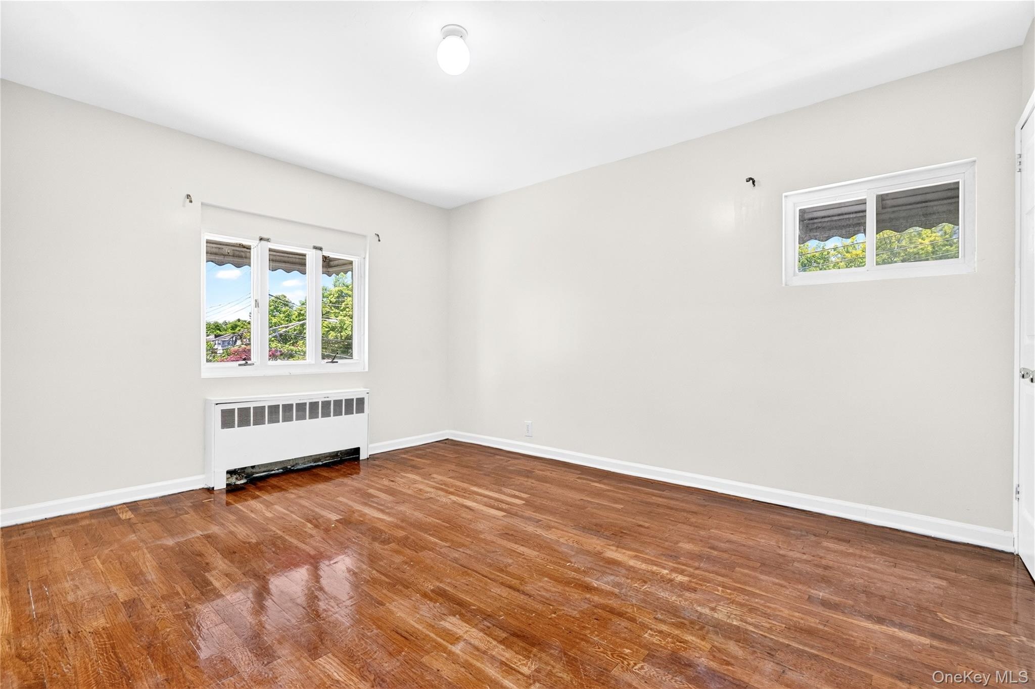 3885 Paulding Avenue Property Photo 33