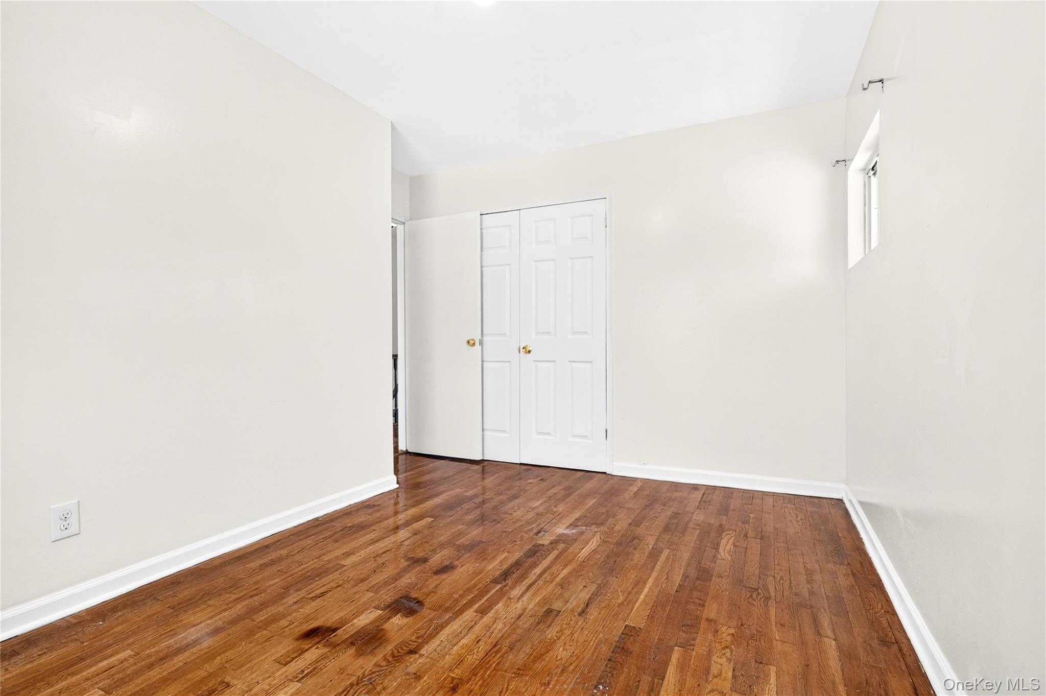 3885 Paulding Avenue Property Photo 39