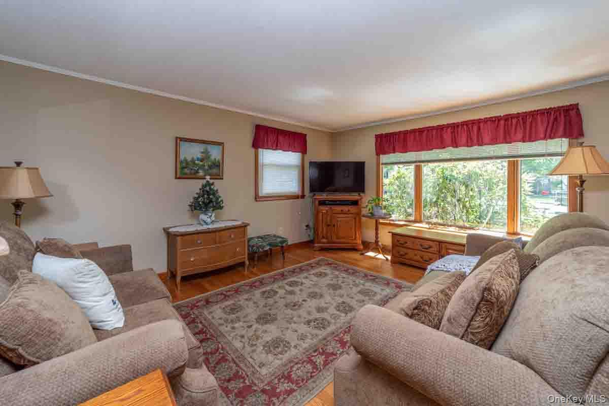 103 Prospect Avenue Property Photo 3