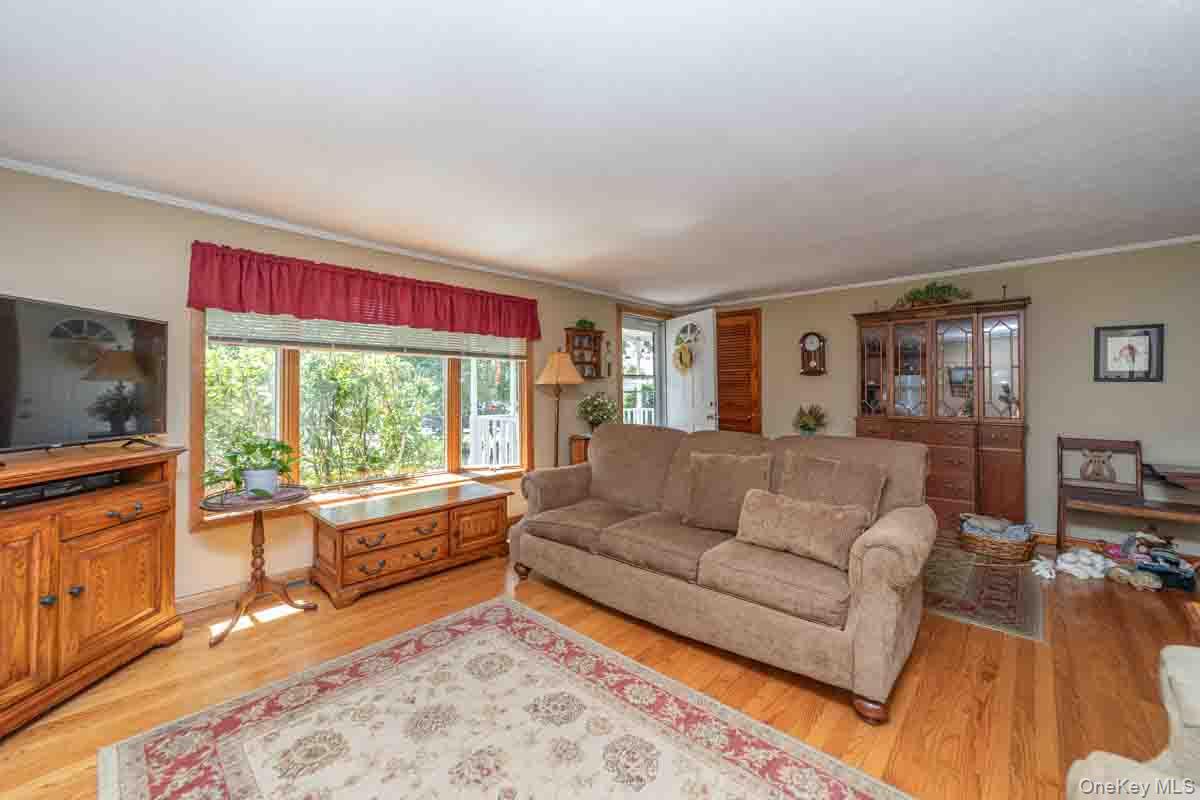 103 Prospect Avenue Property Photo 5