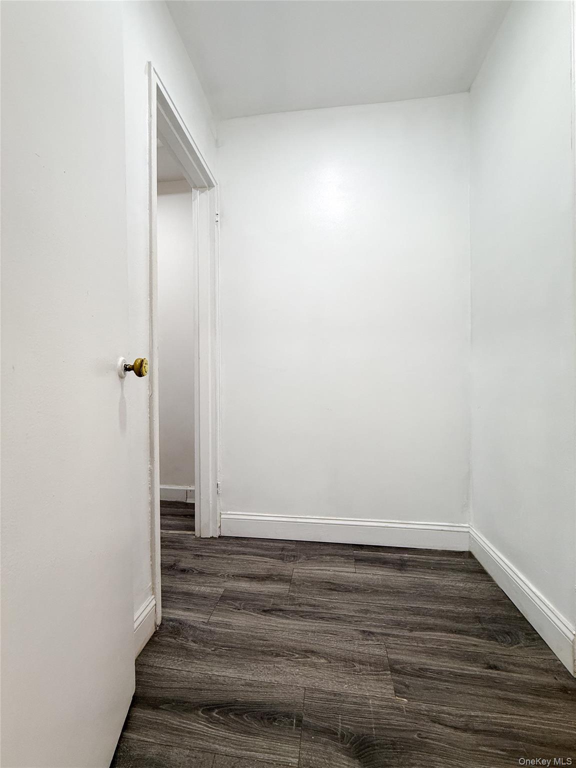 510 Dubois Avenue 6a Property Photo 15