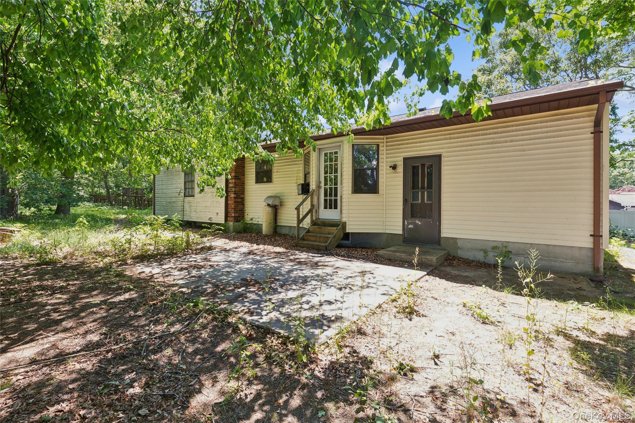 111 S Coleman Road Property Photo 18