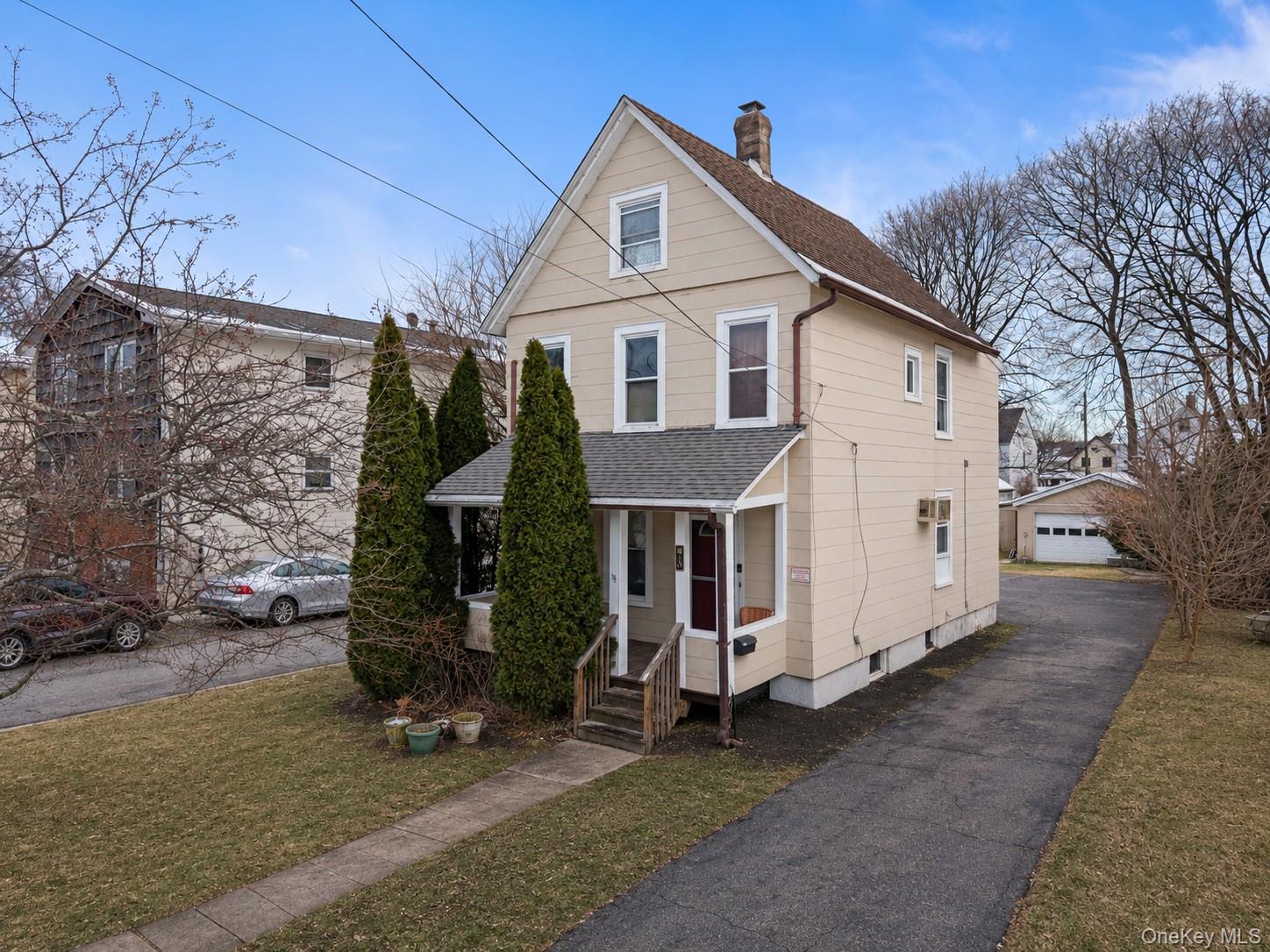 19 W Maple Avenue Property Photo 1