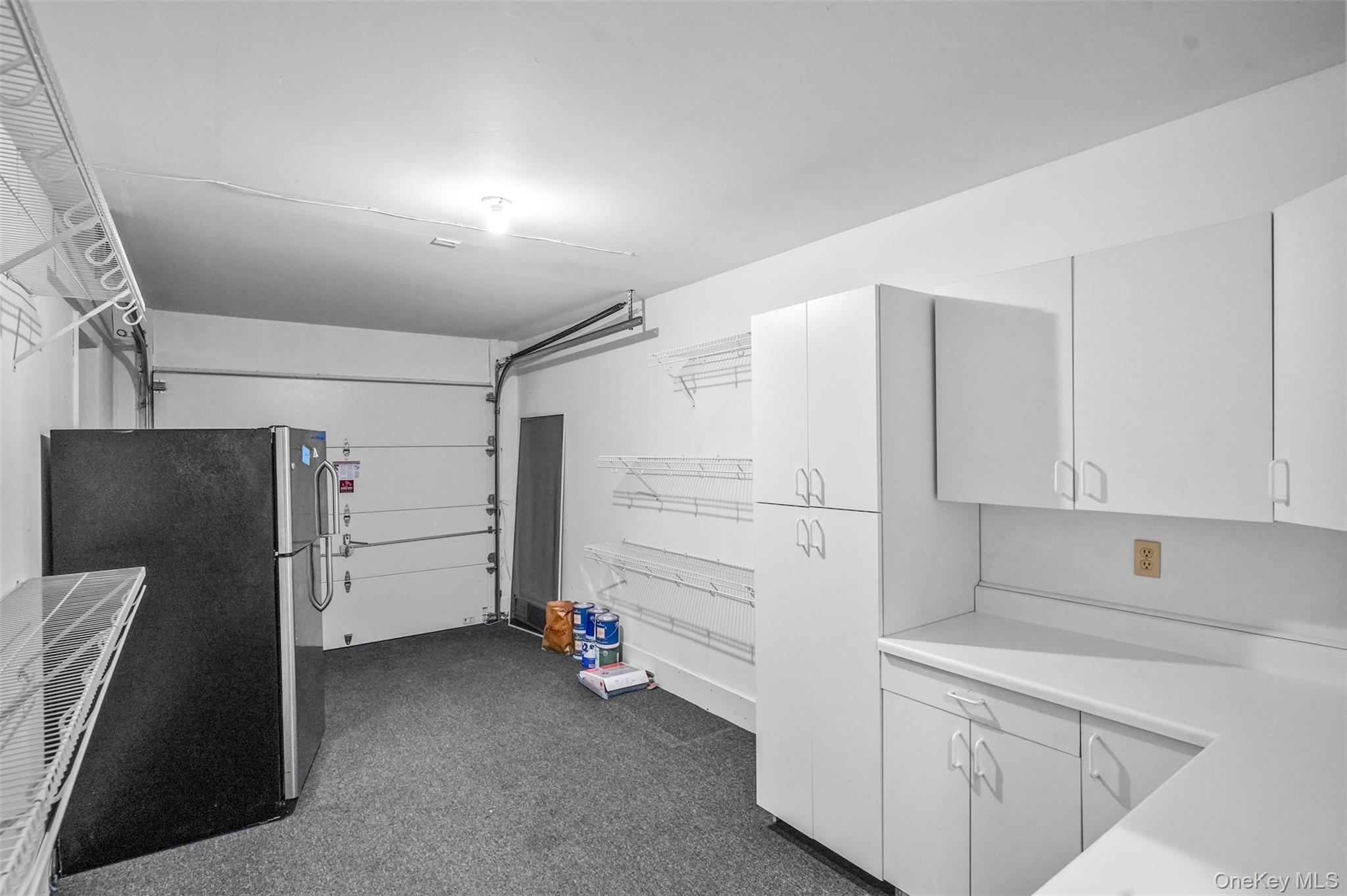 28 E Knoll Property Photo 29