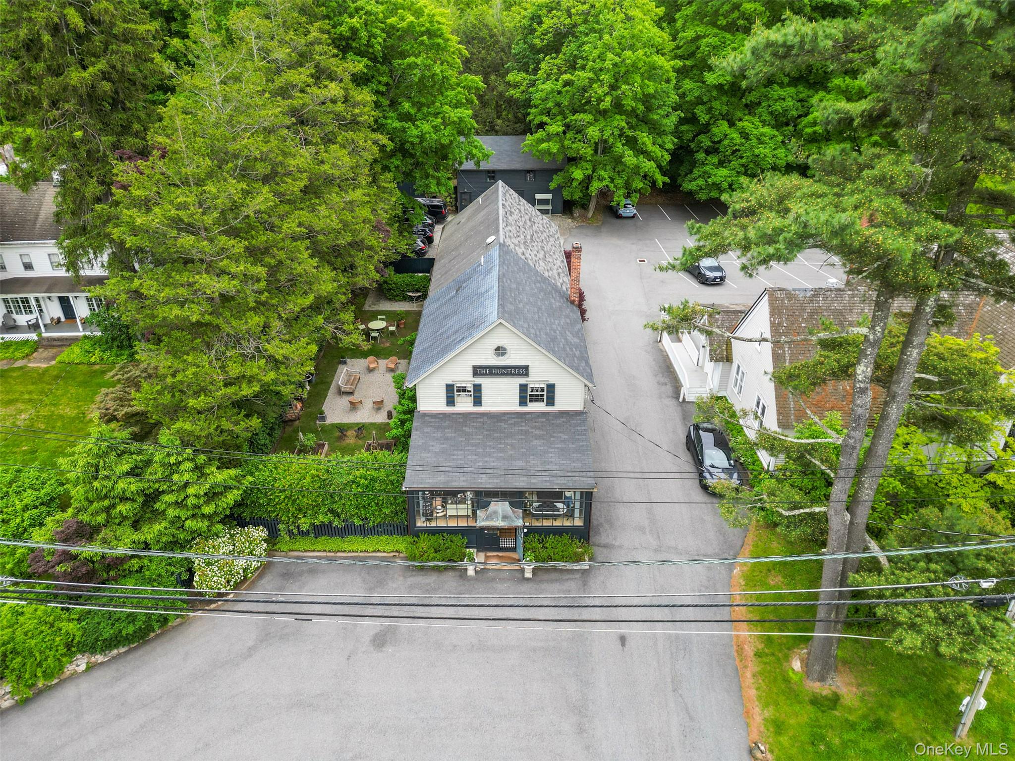 259-A Westchester Avenue Property Photo 1