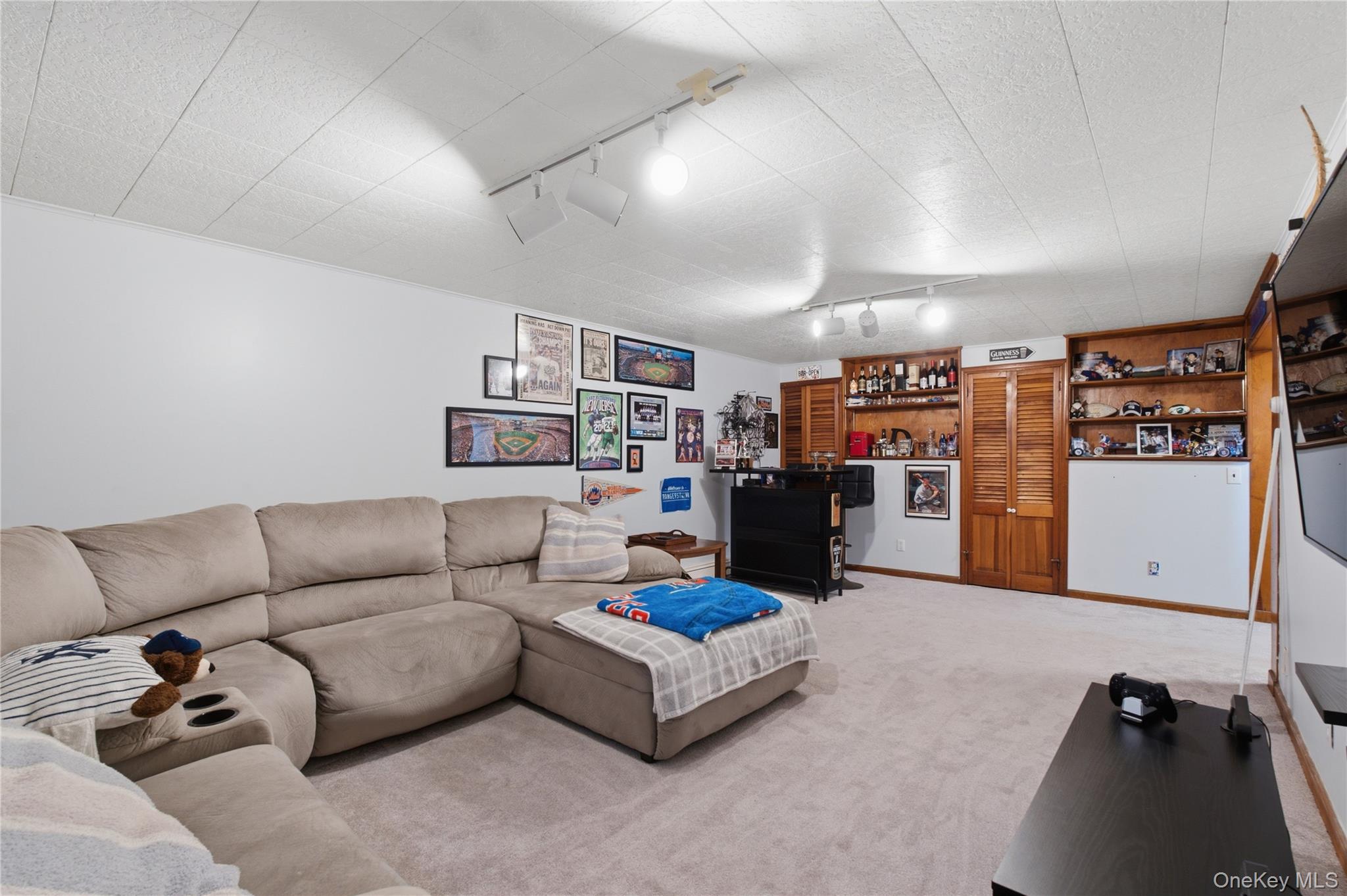 11 Forest Drive Property Photo 28