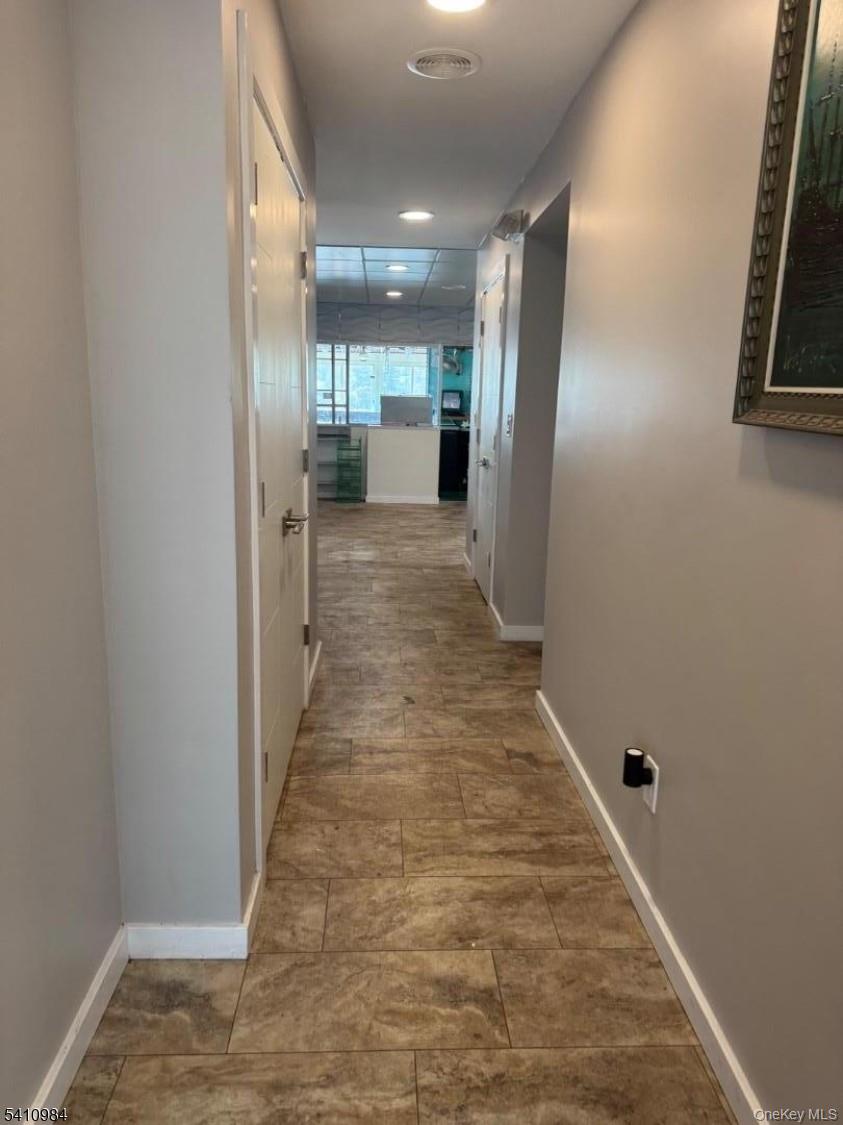 634 Jersey Avenue Property Photo 4