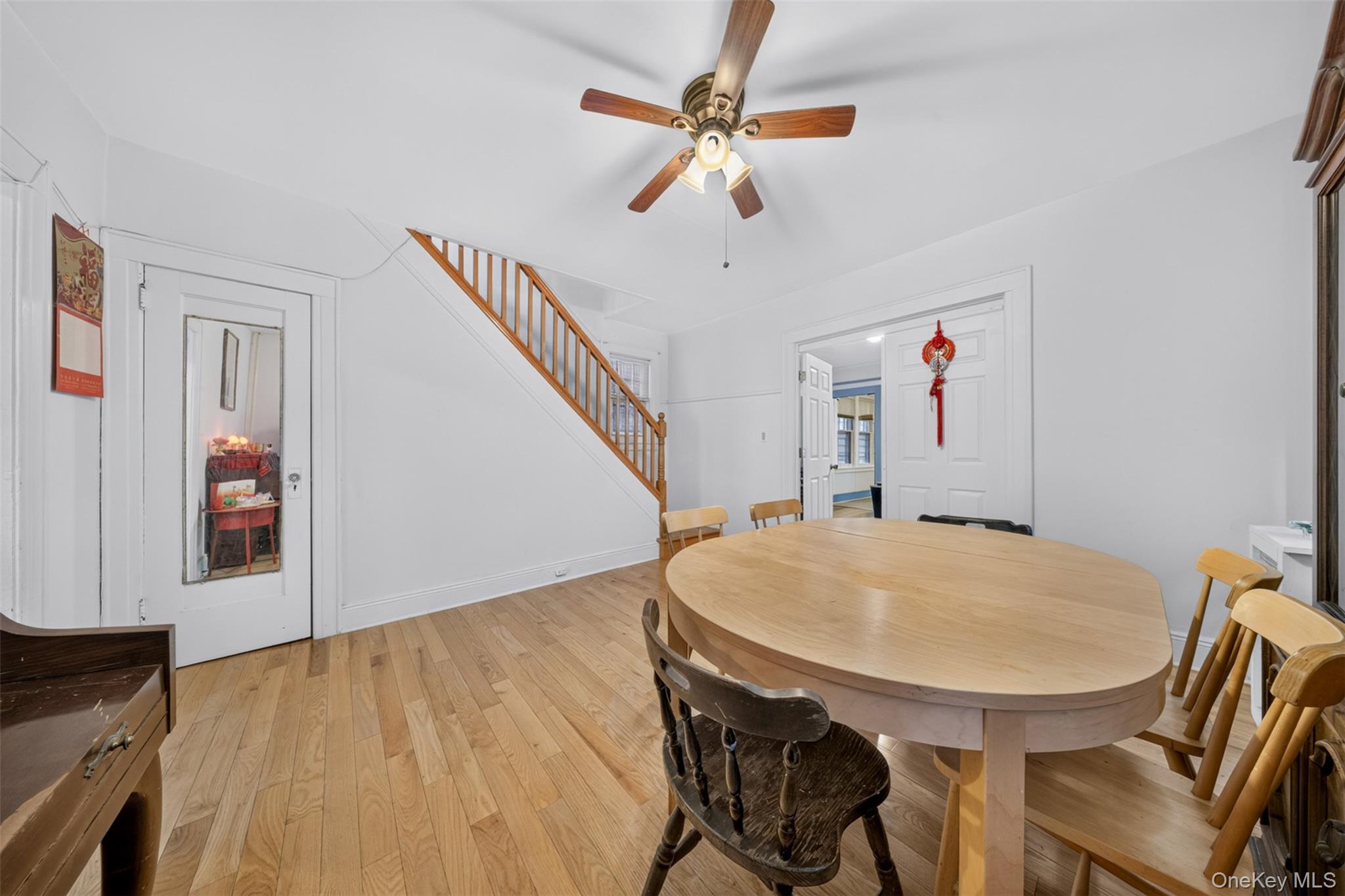 4084 Denman Street Property Photo 13