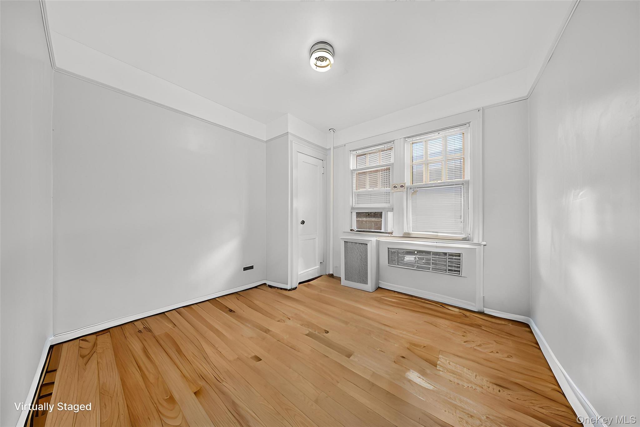 4084 Denman Street Property Photo 23