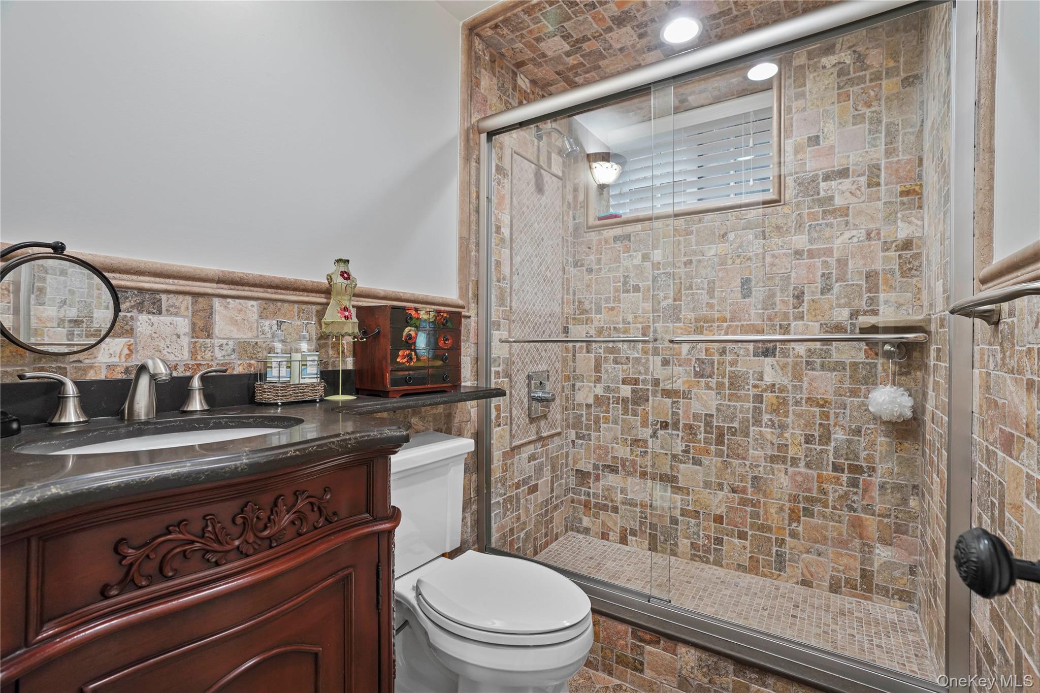 157-36 85th Street Property Photo 31